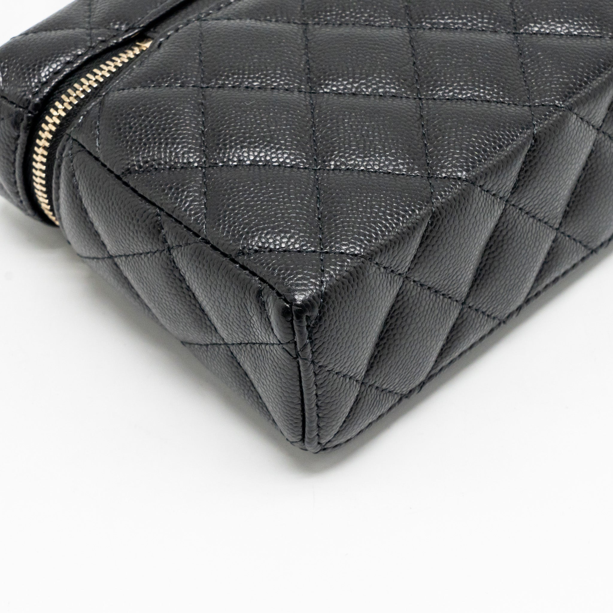 chanel-25p-cc-top-handle-vanity-with-chain-caviar-black-lghw-microchip