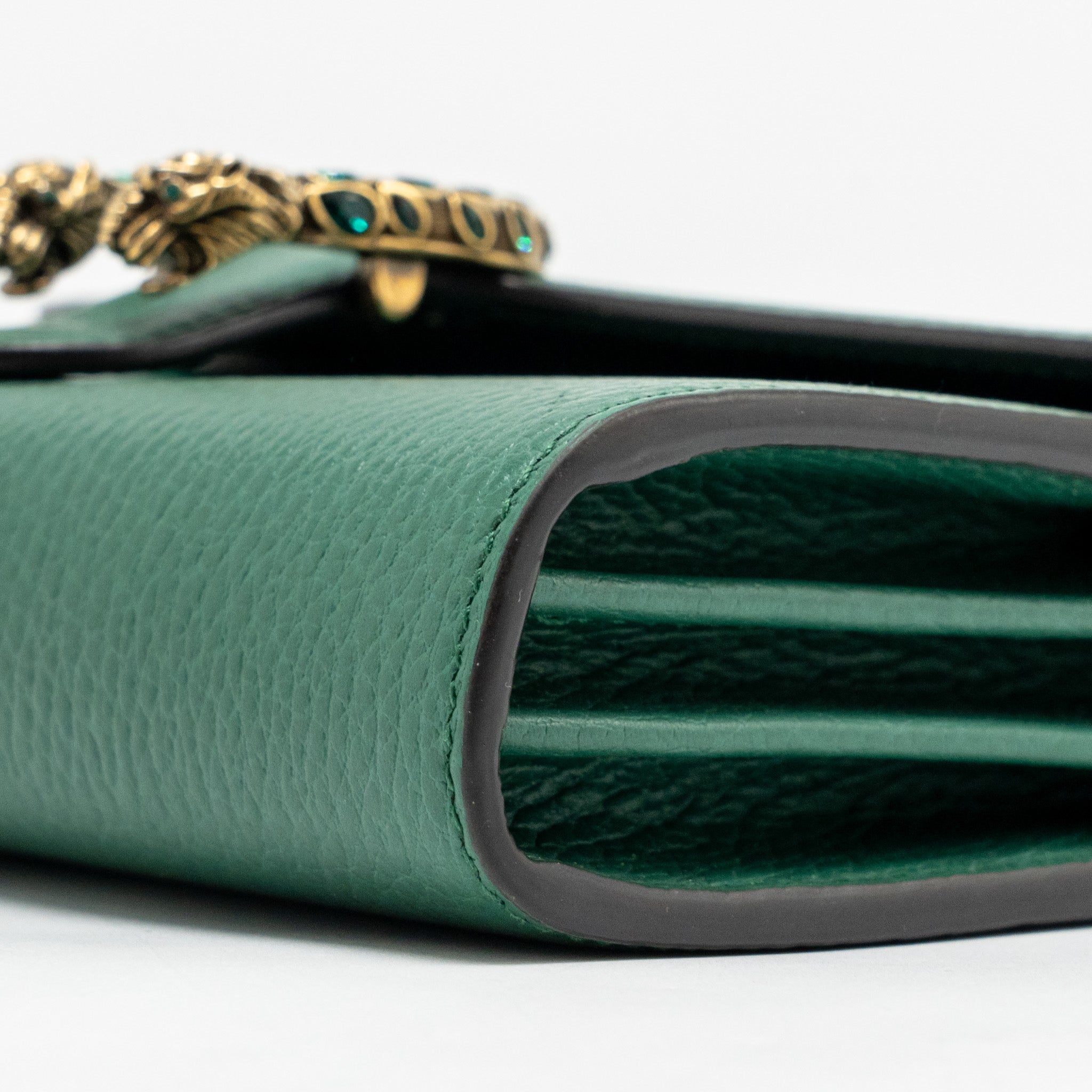 gucci-mini-dionysus-wallet-on-chain-calfskin-green-multicolour-hardware