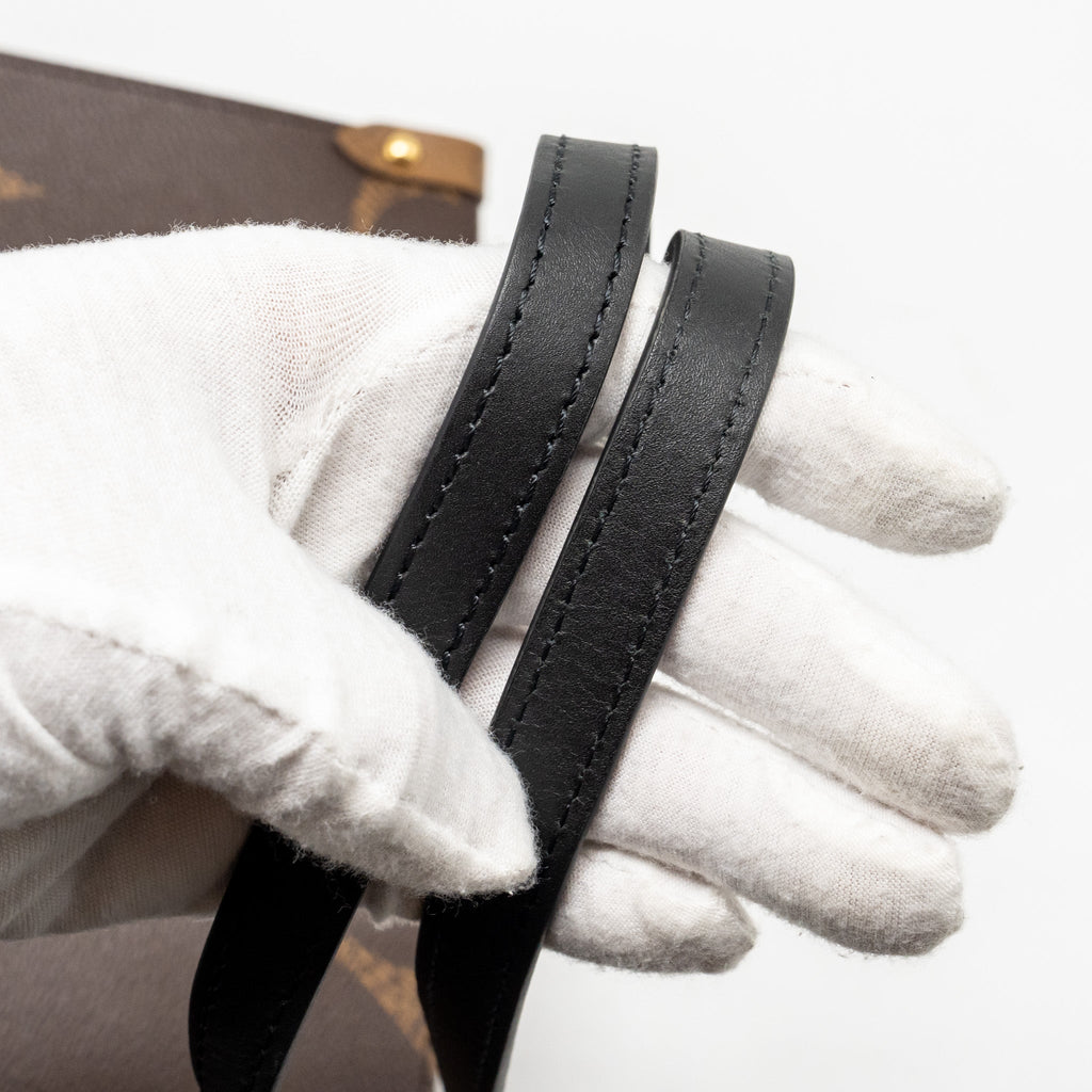 louis-vuitton-onthego-mm-monogram-canvas-ghw-9