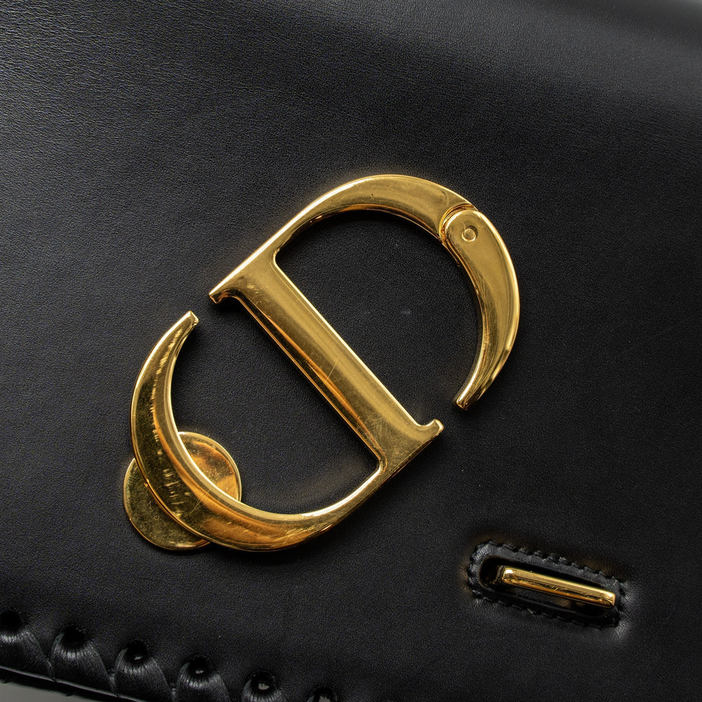 dior-30-montaigne-flap-bag-black-ghw