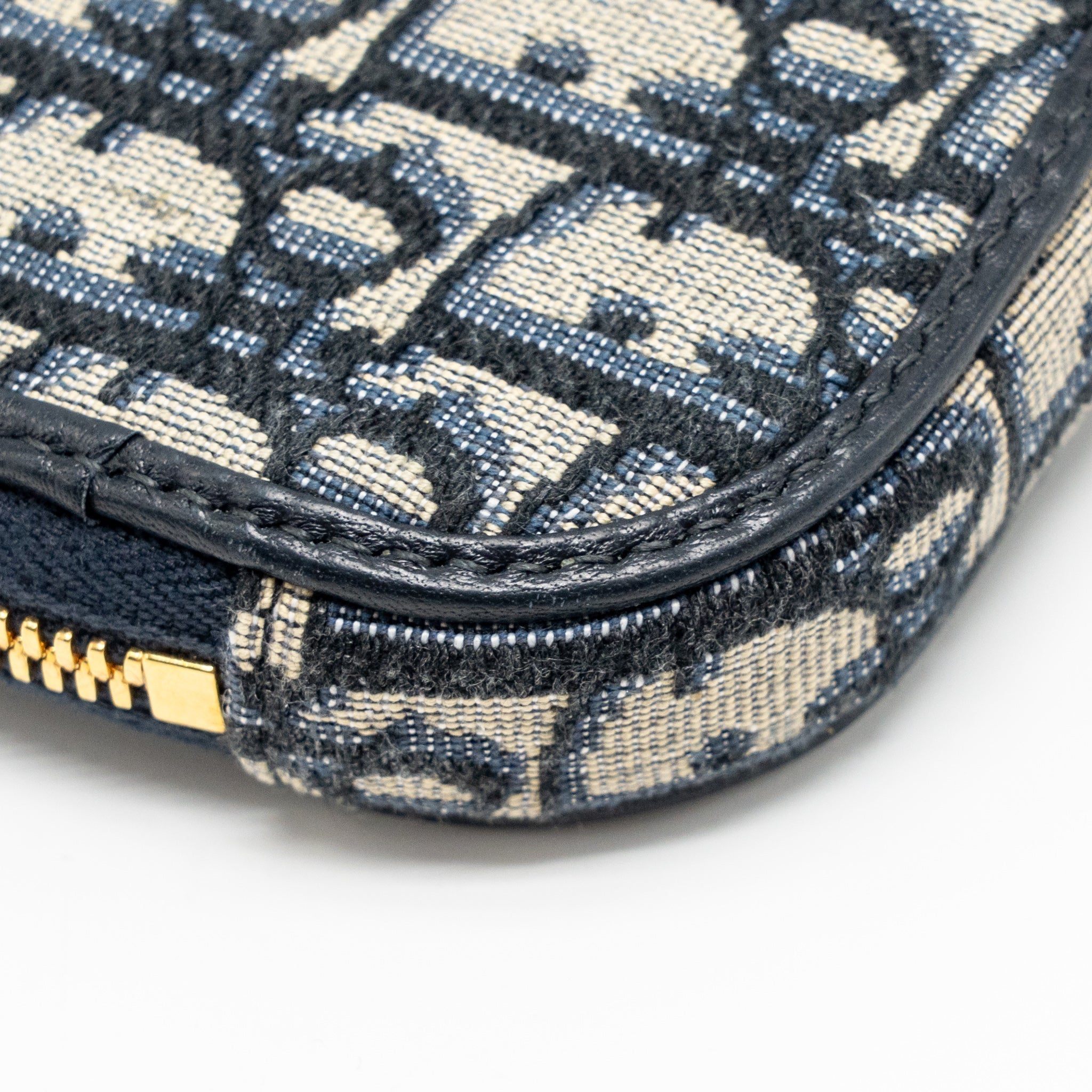 dior-30-montaigne-phone-pouch-oblique-jacquard-canvas-navy-ghw