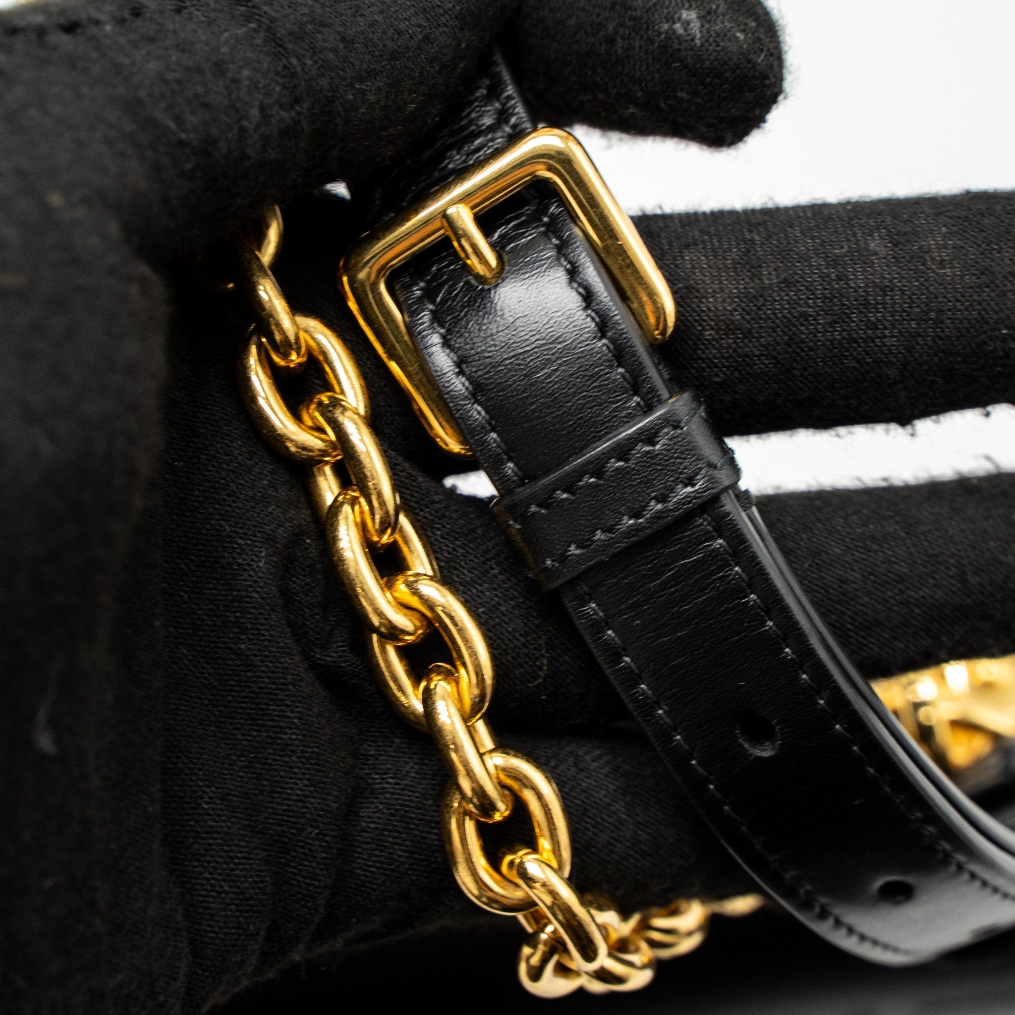 dior-30-montaigne-flap-bag-black-ghw