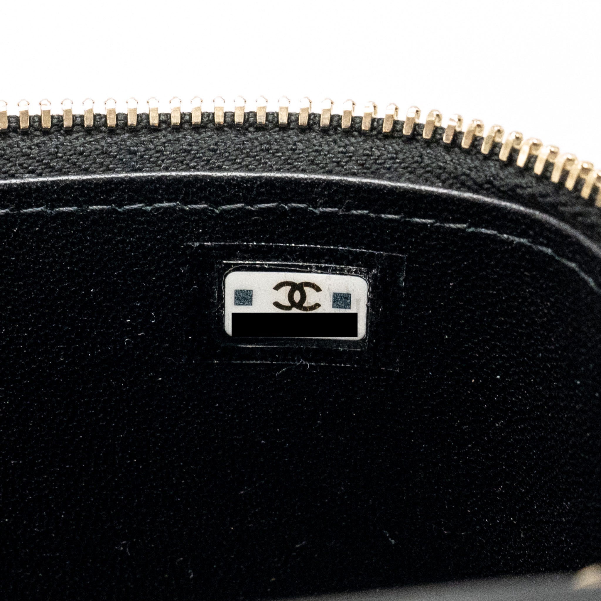 chanel-top-handle-mini-vanity-with-chain-lambskin-black-lghw-microchip-1