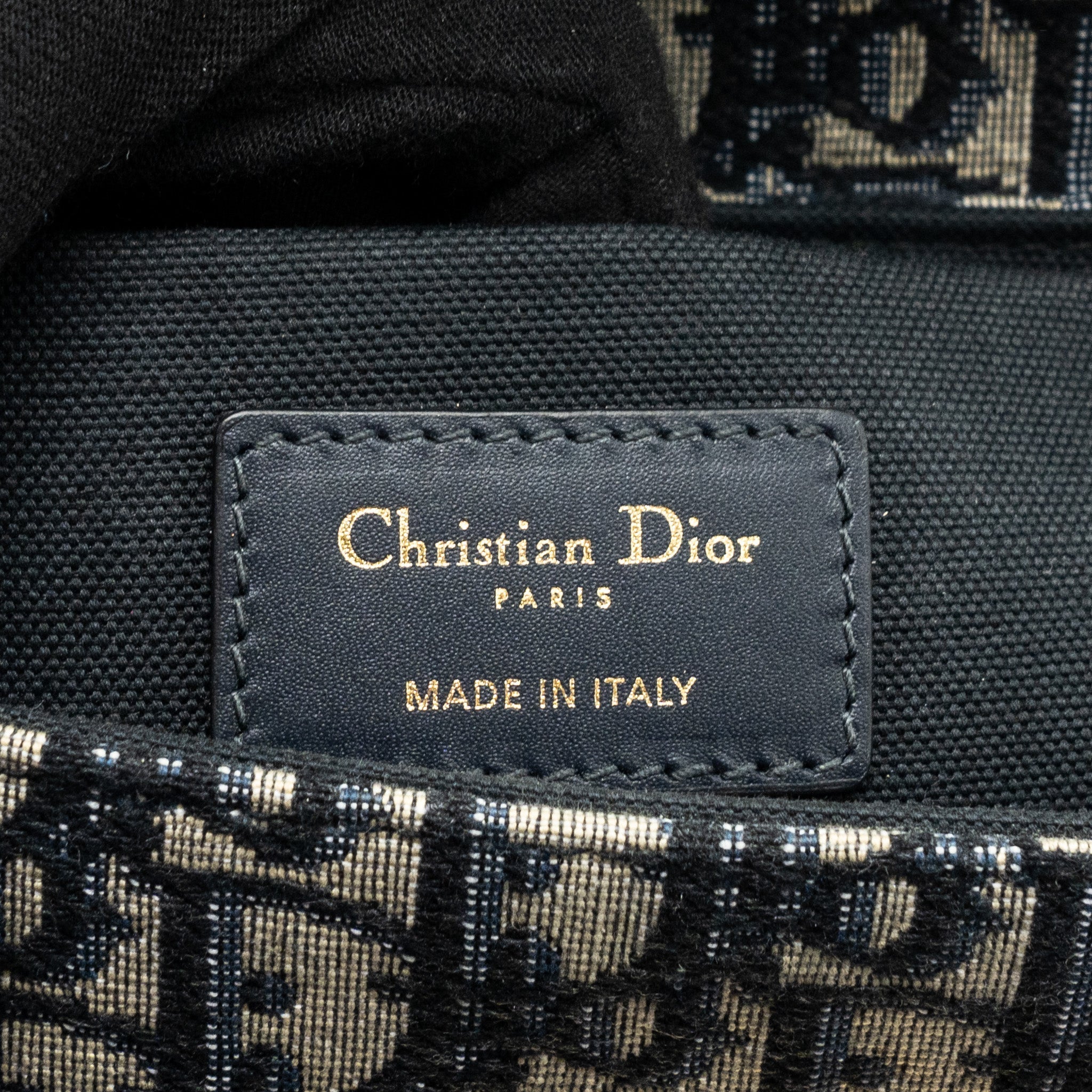 dior-mini-30-montaigne-box-bag-canvas-calfskin-leather-blue-oblique-jacquard-ghw
