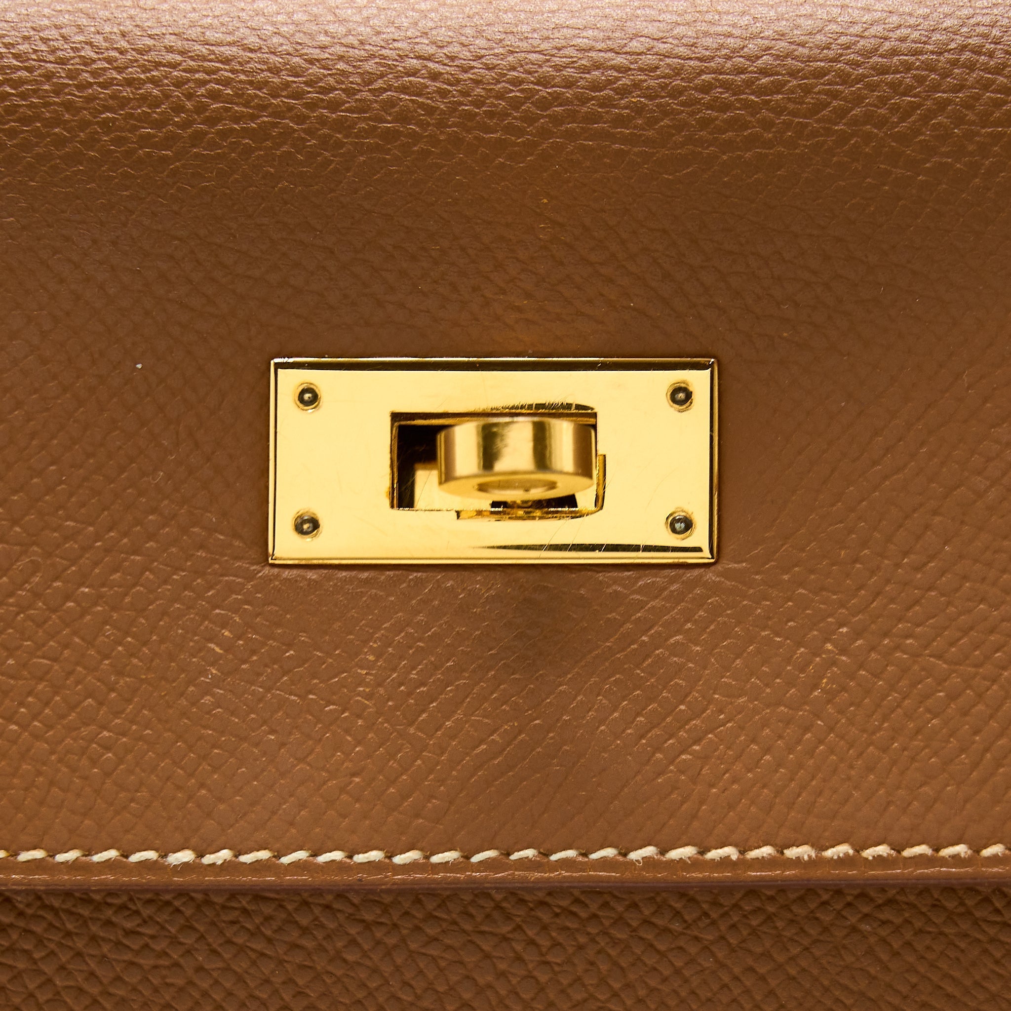 hermes-kelly-32-sellier-epsom-gold-ghw-stamp-circle-y