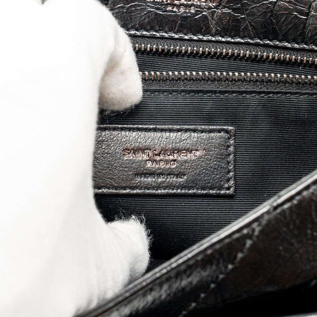 saint-laurent-ysl-medium-niki-bag-vintage-calfskin-black-shw
