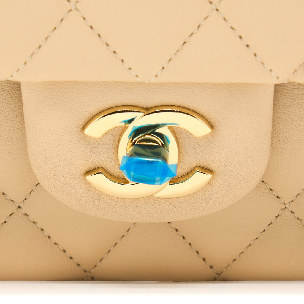 chanel-medium-classic-flap-bag-lambskin-beige-lghw-microchip