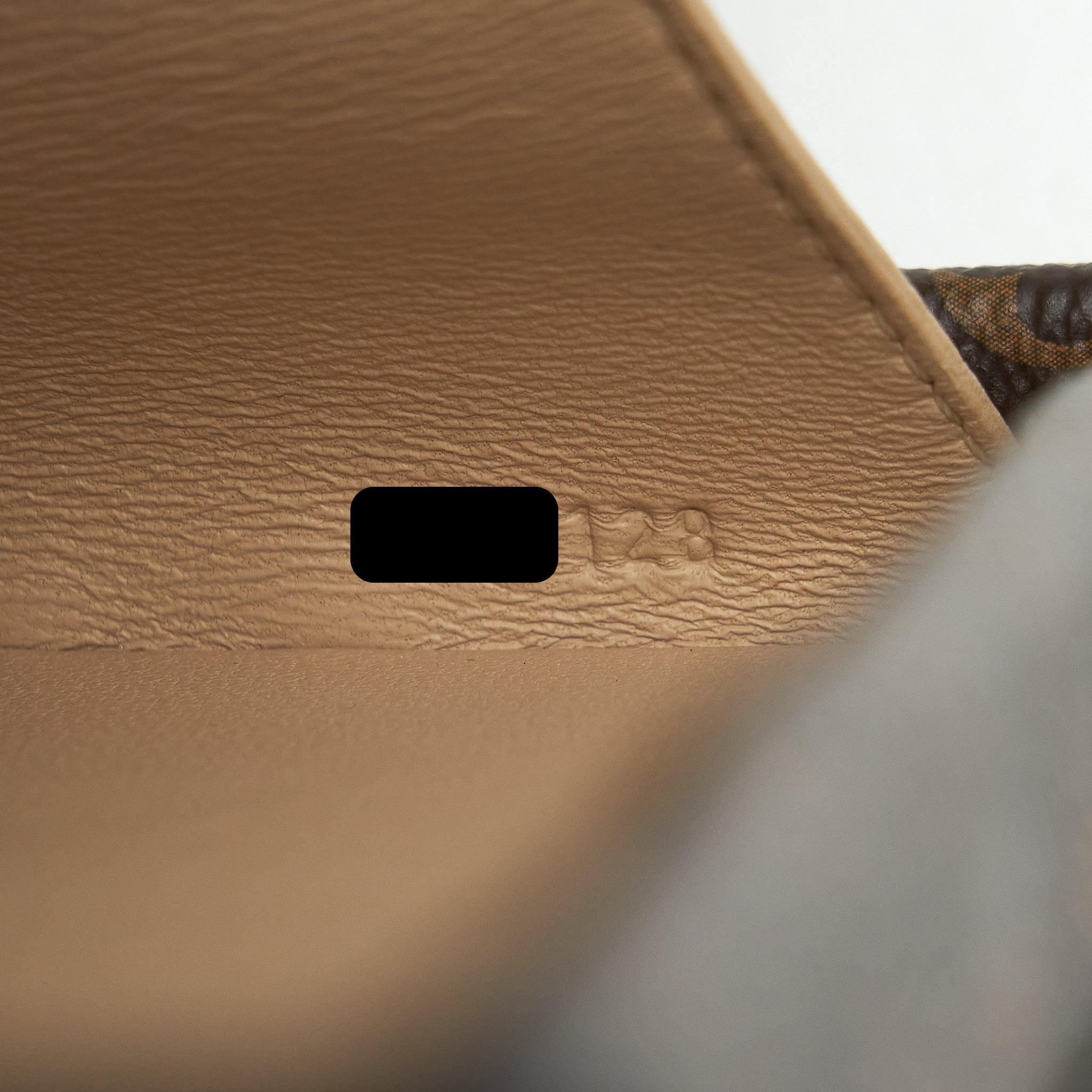louis-vuitton-petite-malle-monogram-canvas-ghw