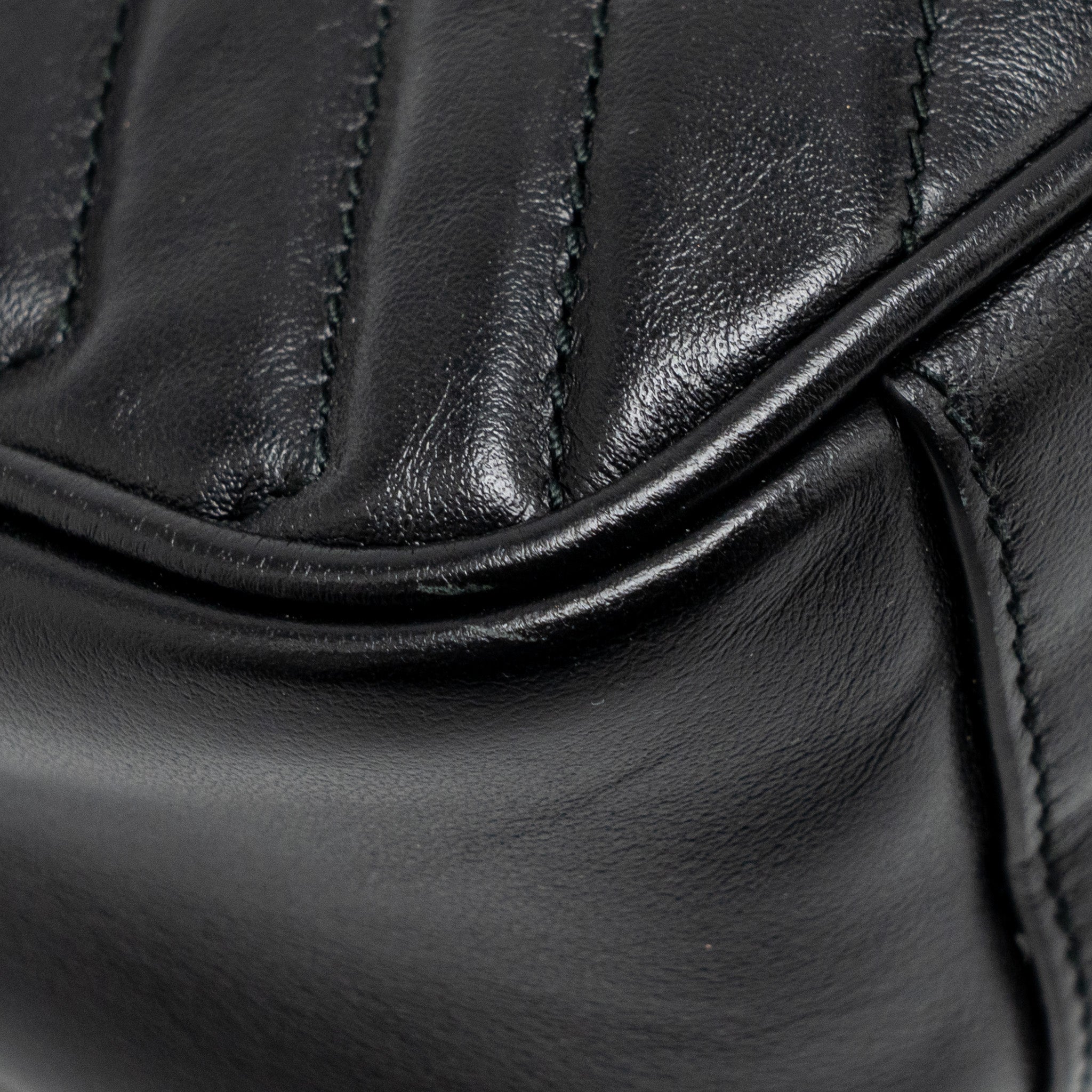 gucci-small-gg-marmont-shoulder-bag-calfskin-black-ghw-2