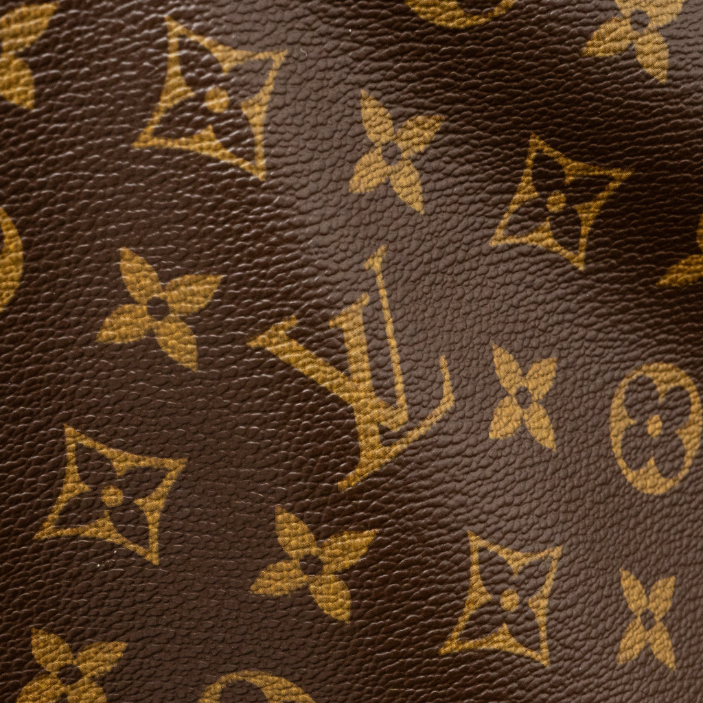 louis-vuitton-noe-bucket-bag-monogram-canvas-ghw