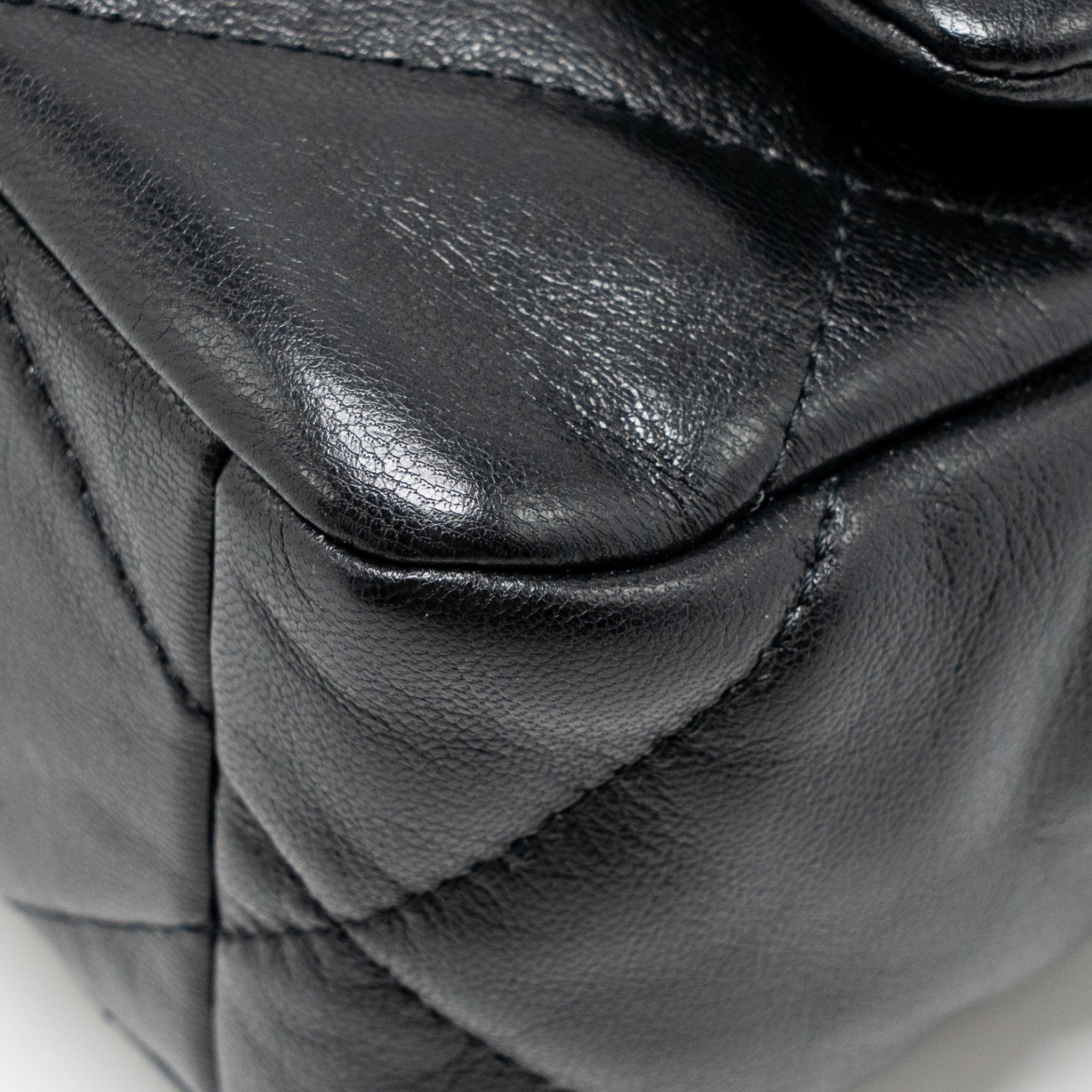 chanel-small-19-bag-goatskin-black-multicolour-hardware-3