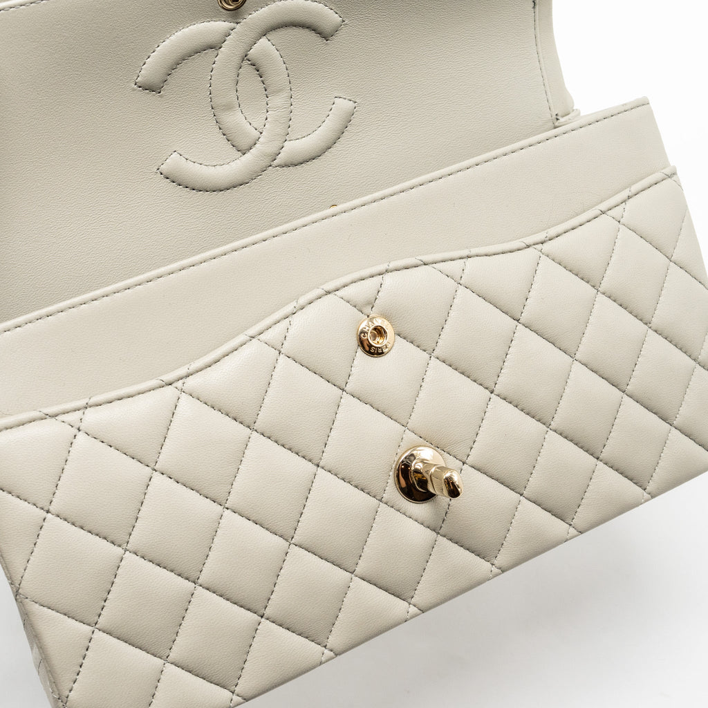 chanel-medium-classic-double-flap-bag-lambskin-light-grey-lghw-microchip-copy-1