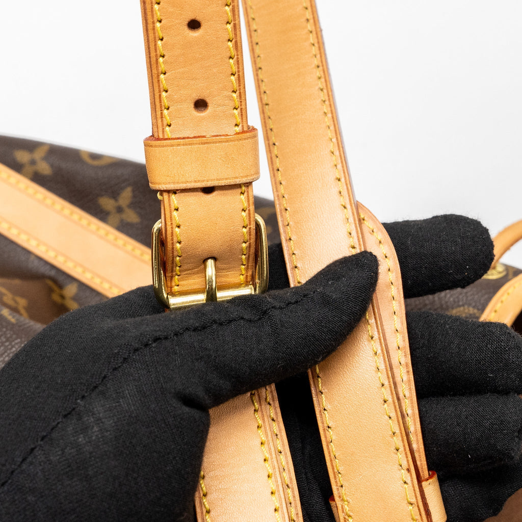 louis-vuitton-noe-bucket-bag-monogram-canvas-ghw