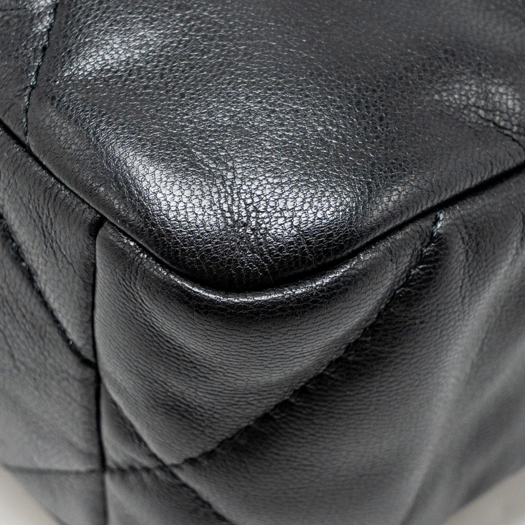 chanel-small-19-bag-goatskin-black-multicolour-hardware-3