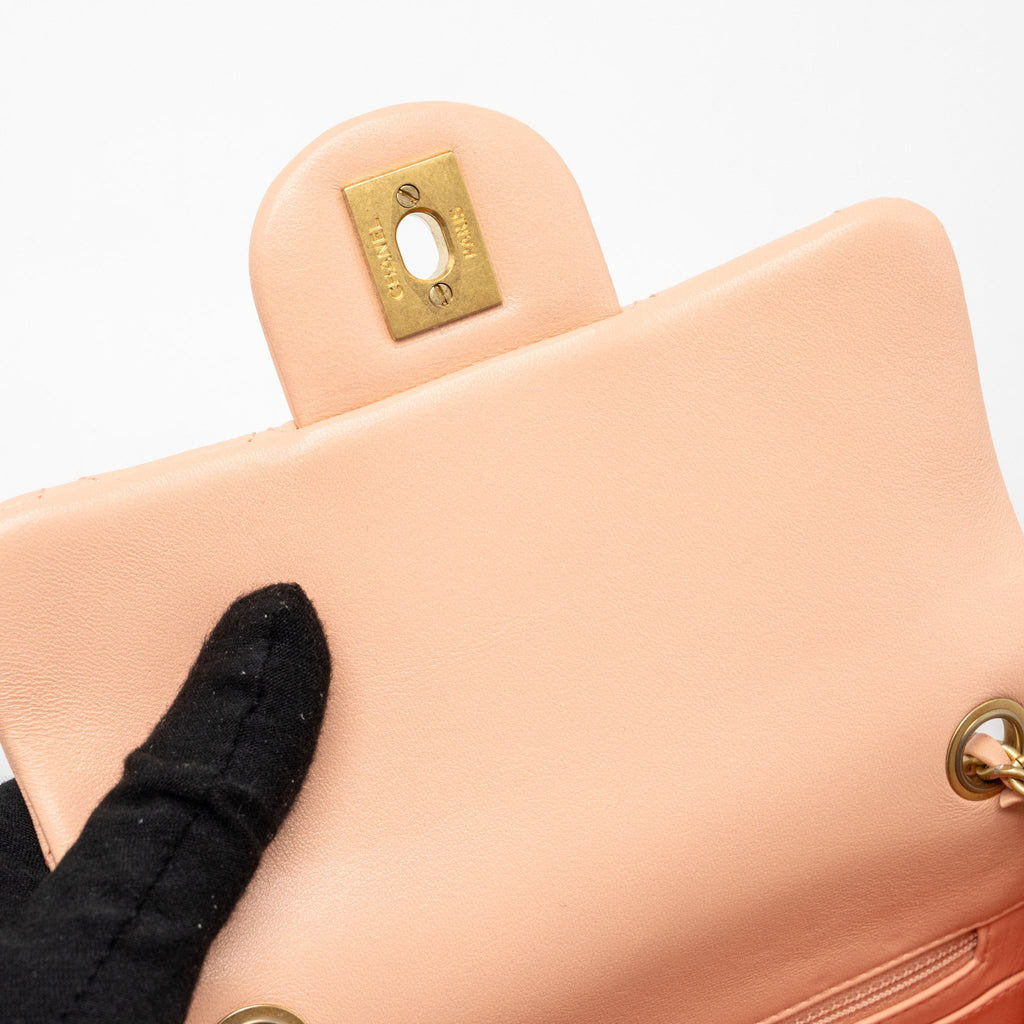 chanel-pearl-crush-mini-square-flap-bag-lambskin-light-pink-ghw-microchip
