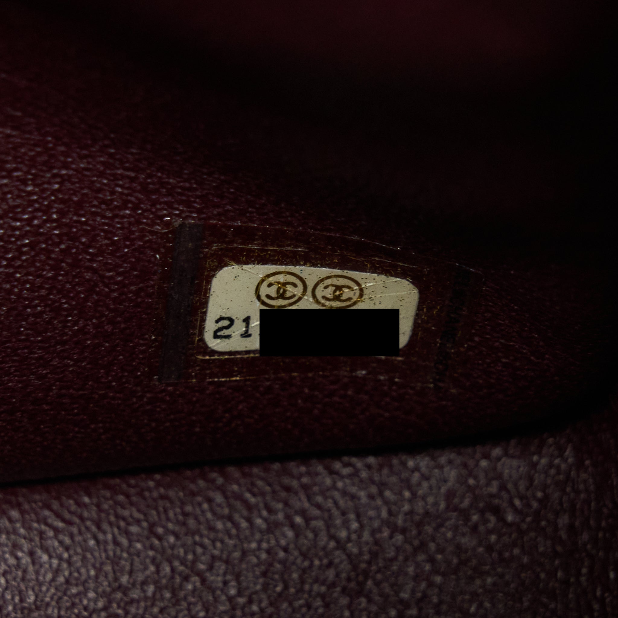 chanel-jumbo-classic-flap-bag-caviar-black-ghw