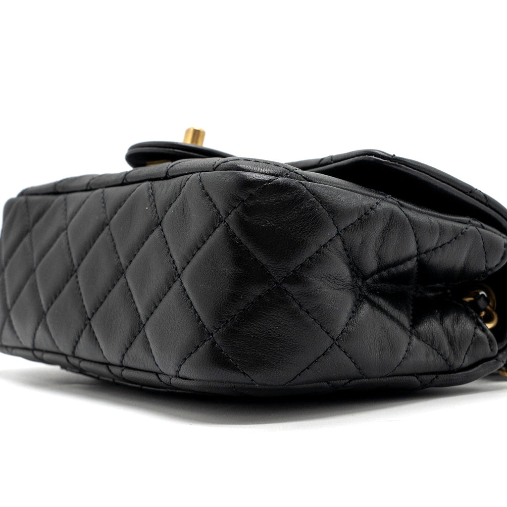 chanel-pearl-crush-mini-rectangular-lambskin-black-brushed-ghw-microchip-2