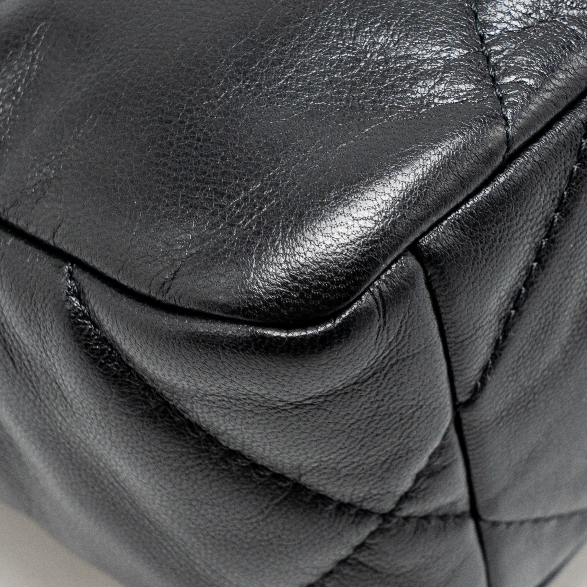 chanel-small-19-bag-goatskin-black-multicolour-hardware-3