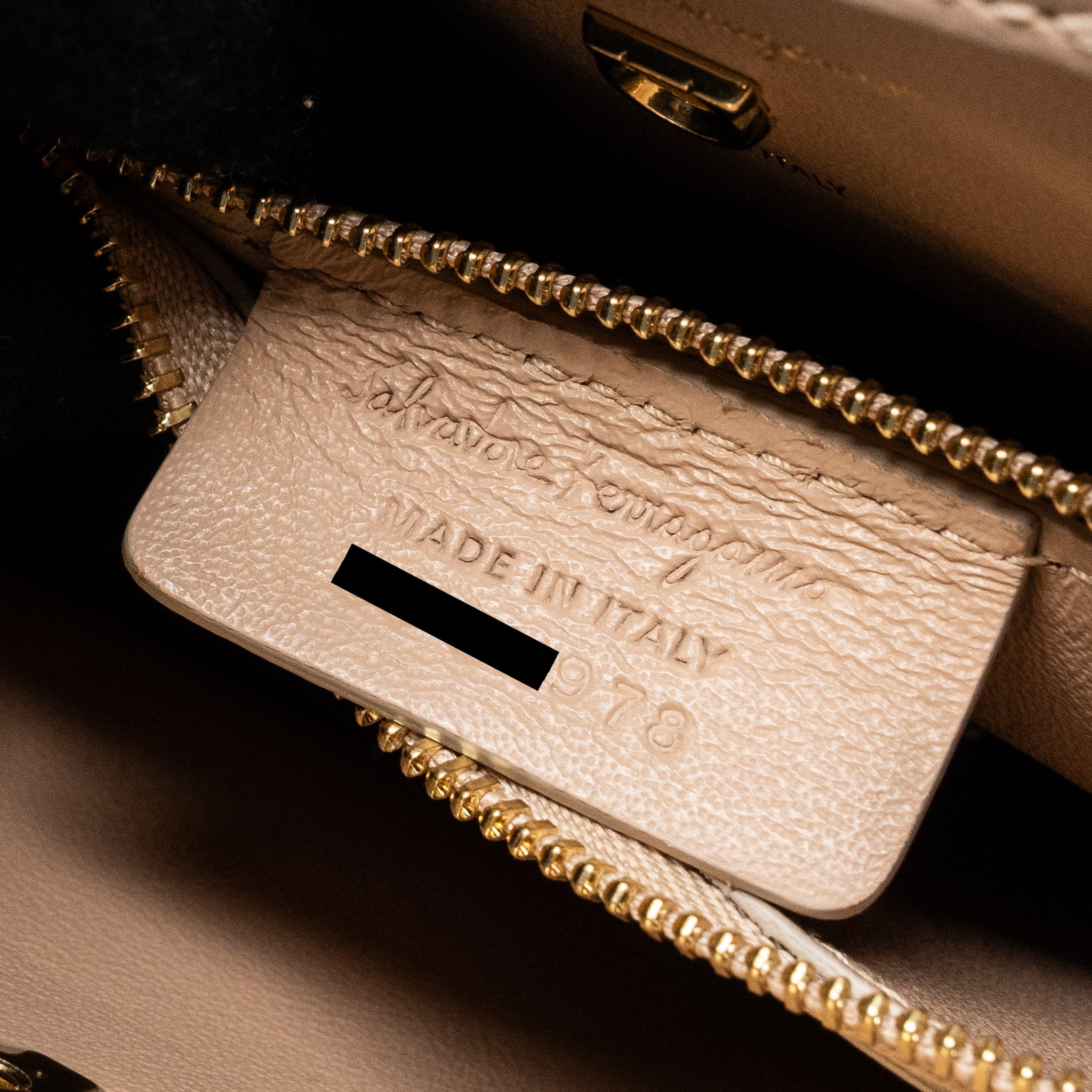 ferragamo-gancini-quilted-leather-tote-bag-calfskin-beige-lghw