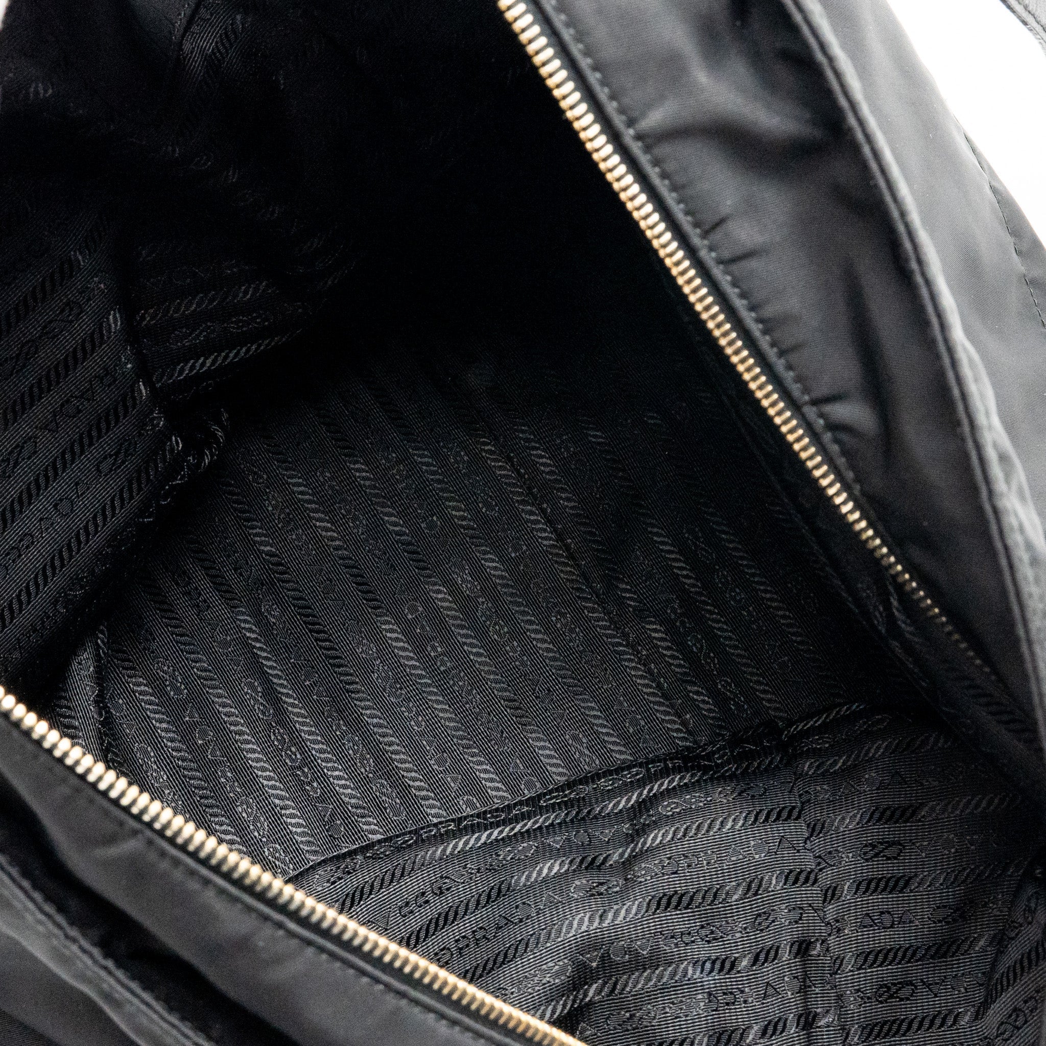 prada-re-edition-large-tessuto-tote-bag-re-nylon-saffiano-leather-black-ghw
