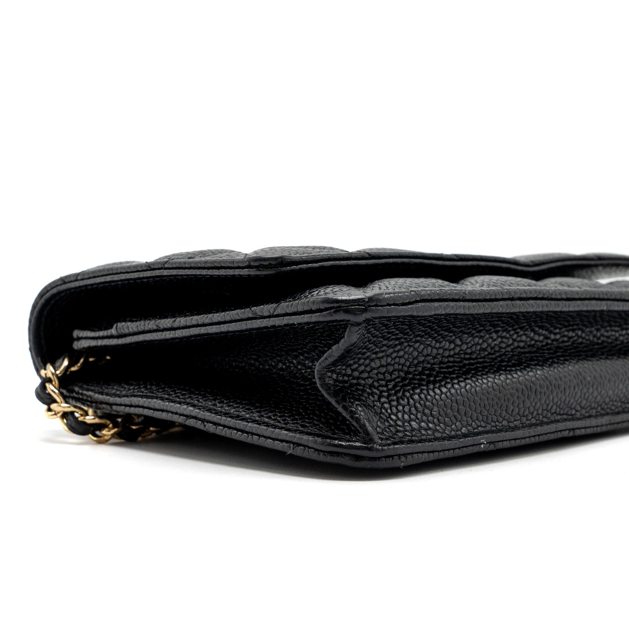chanel-classic-wallet-on-chain-black-caviar-black-ghw