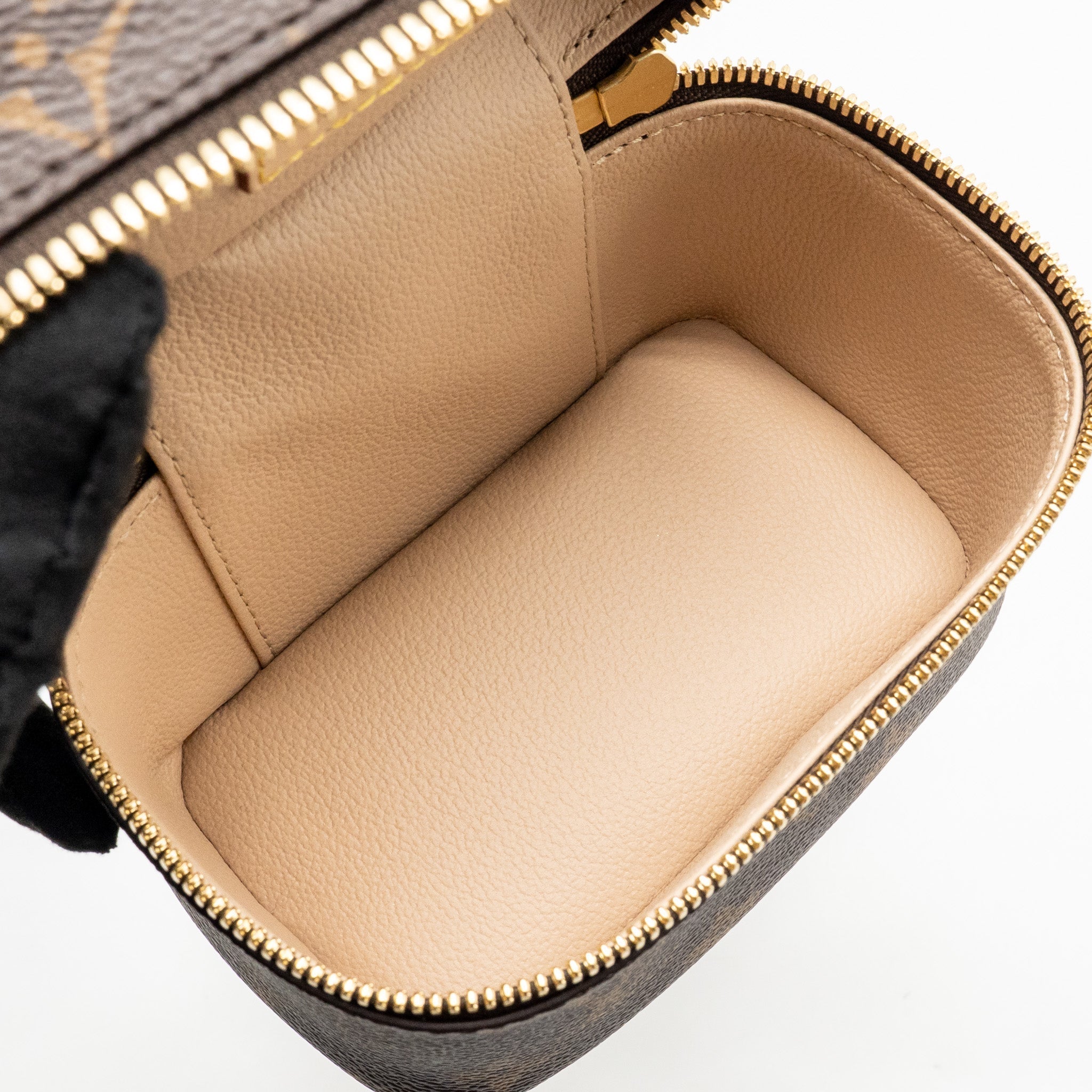louis-vuitton-nice-nano-monogram-canvas-ghw-6