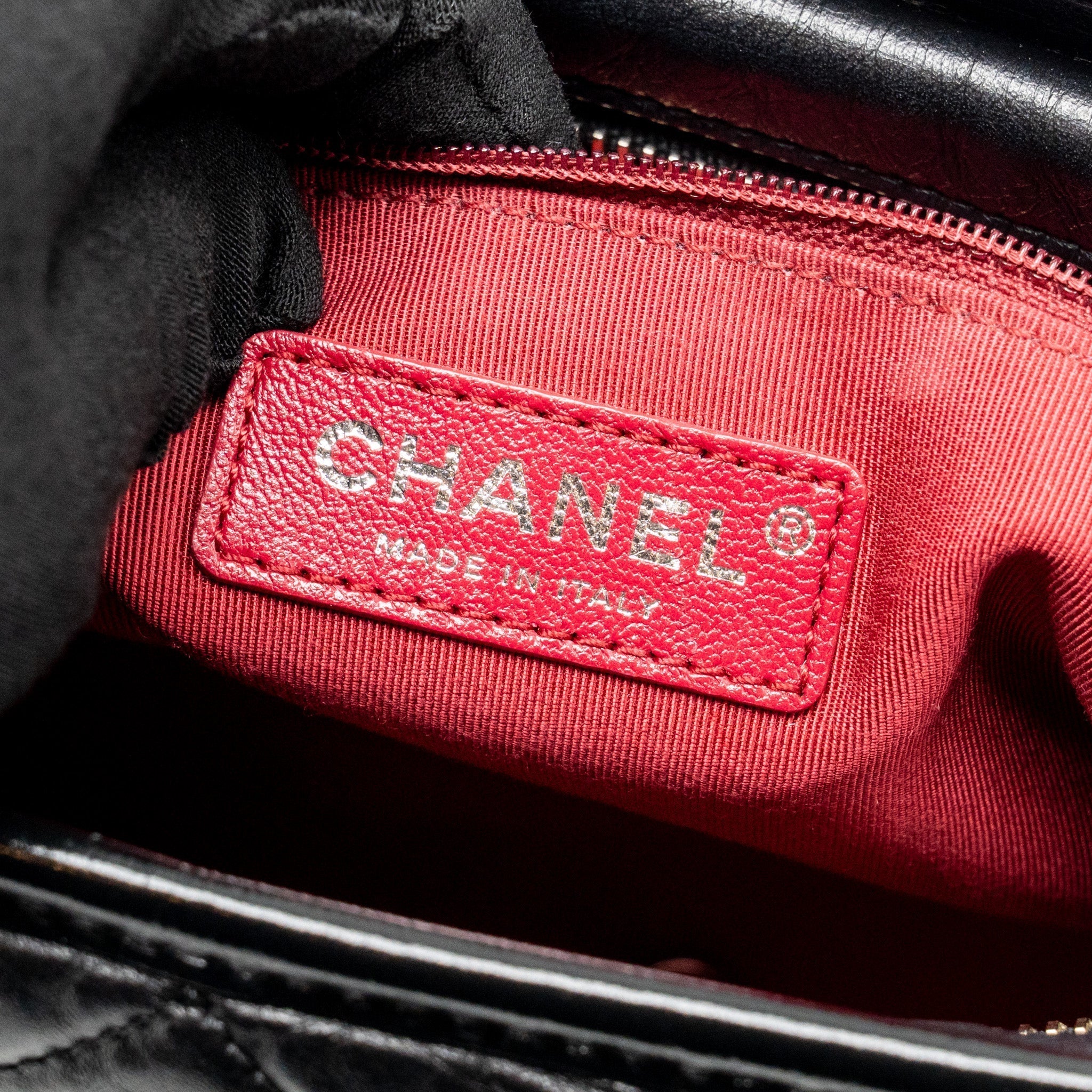 chanel-new-medium-gabrielle-hobo-bag-calfskin-black-multicolour-hardware
