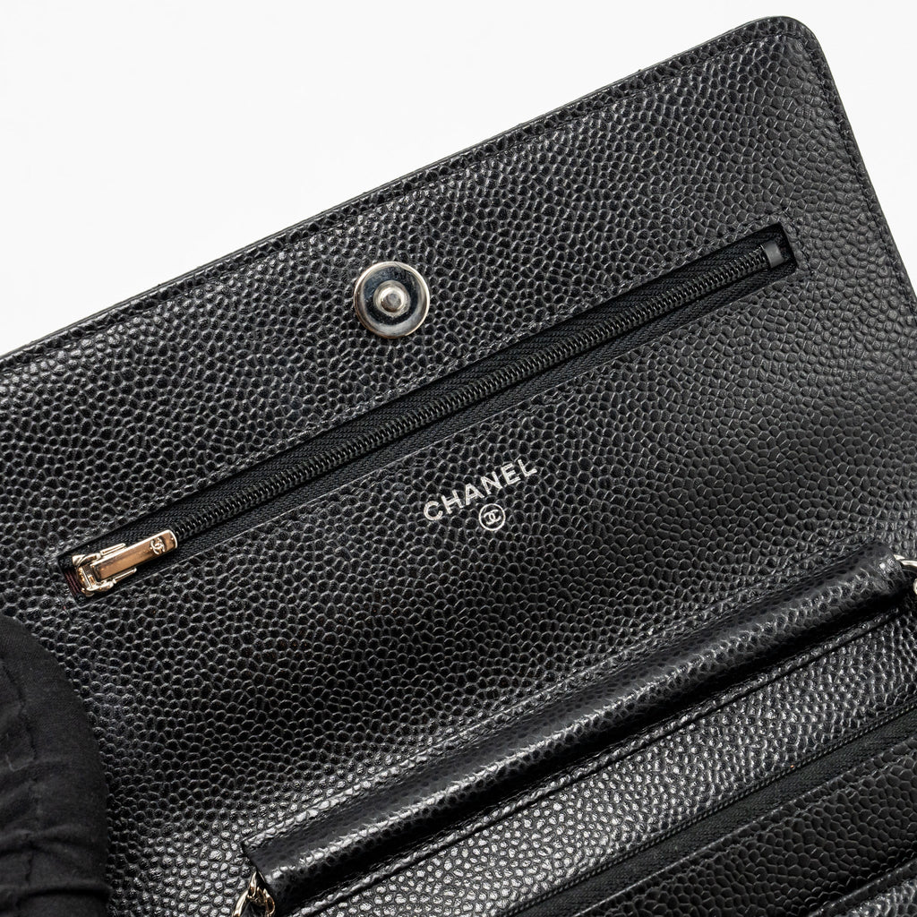 chanel-classic-wallet-on-chain-caviar-black-shw-microchip-9