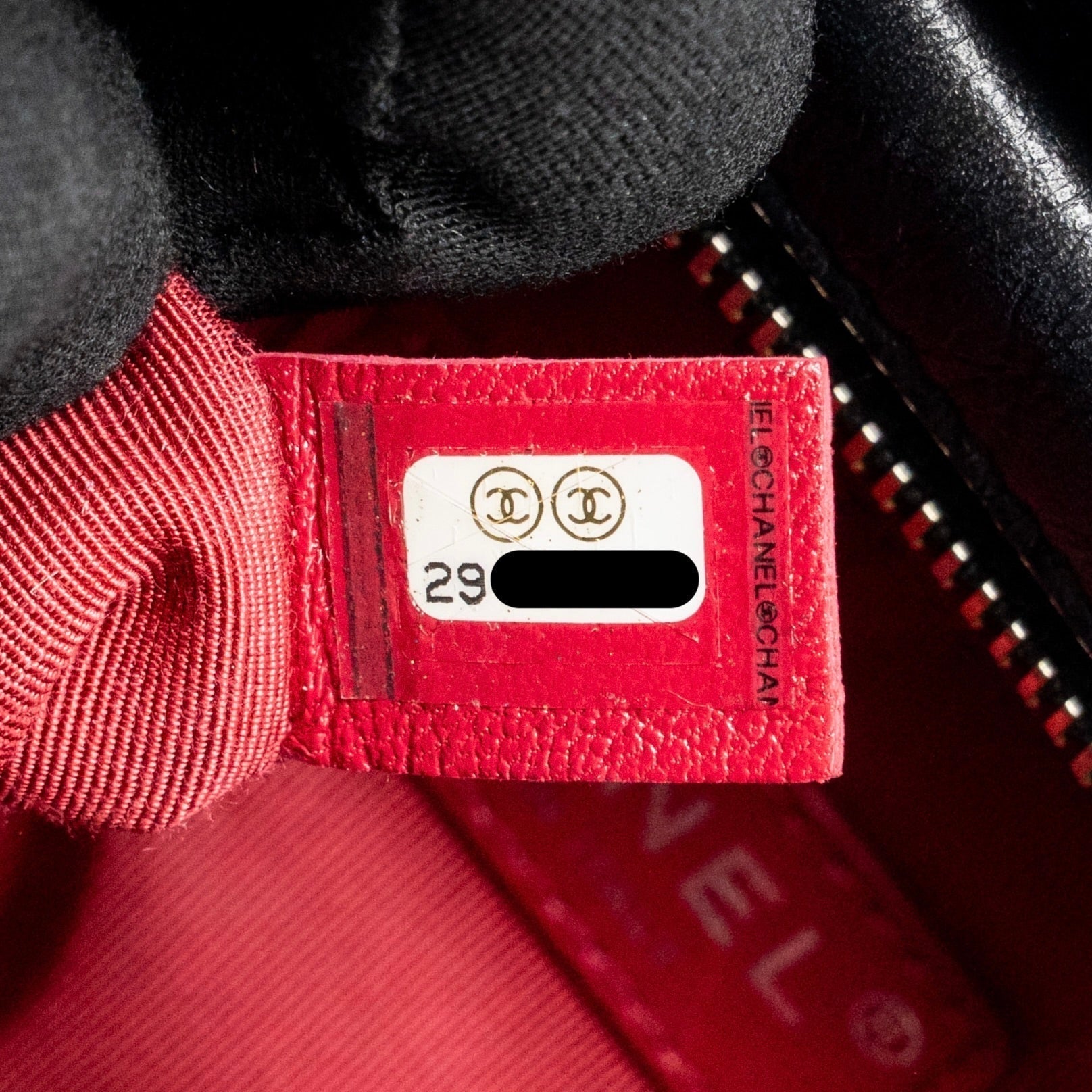 chanel-new-medium-gabrielle-hobo-bag-calfskin-black-multicolour-hardware