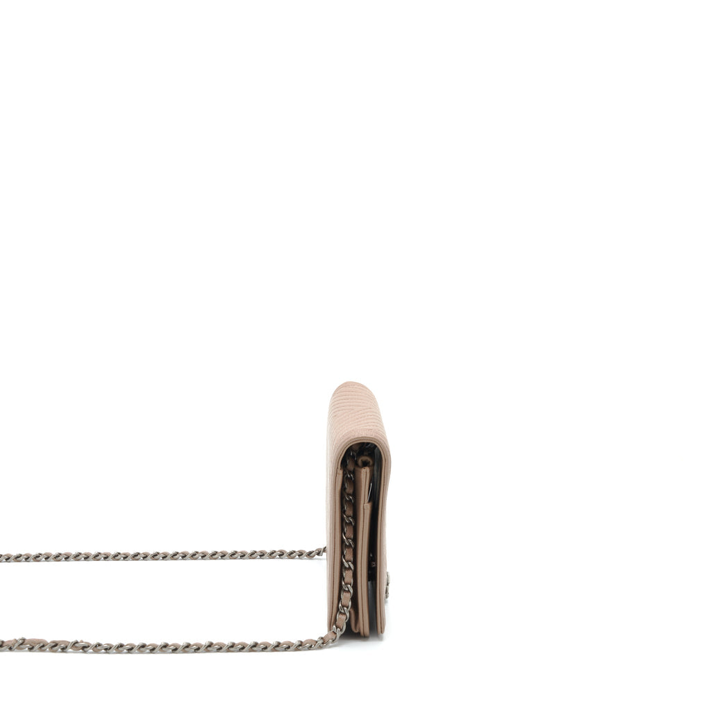 chanel-chevron-boy-wallet-on-chain-caviar-dark-beige-ruthenium-hardware