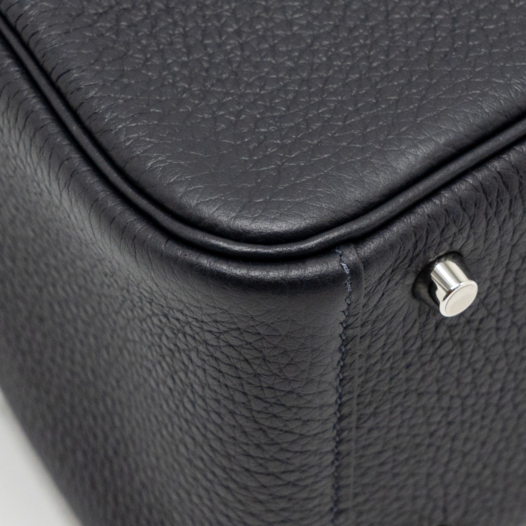 hermes-mini-lindy-clemence-caban-shw-stamp-u-copy-1