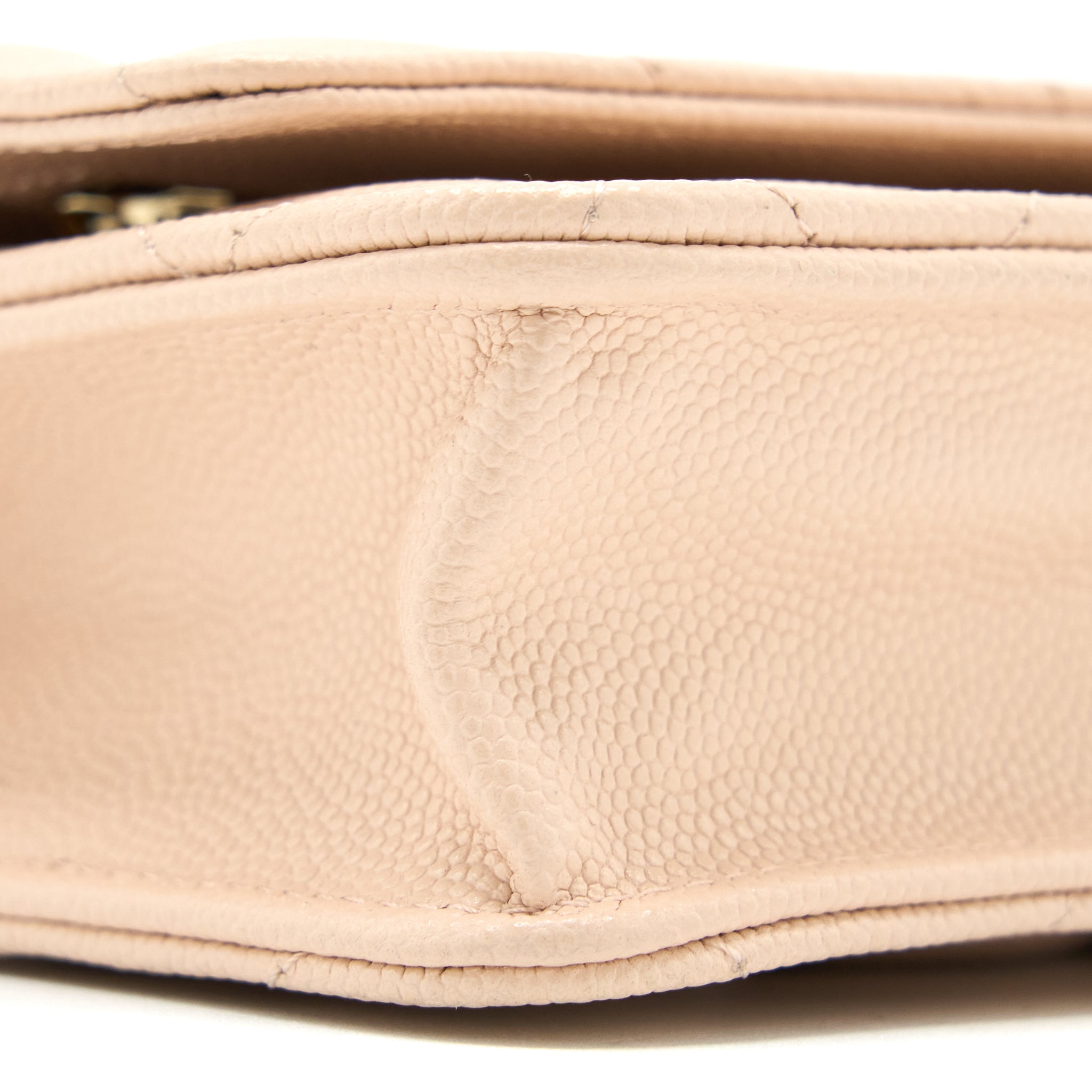 chanel-classic-wallet-on-chain-caviar-light-pink-lghw-microchip