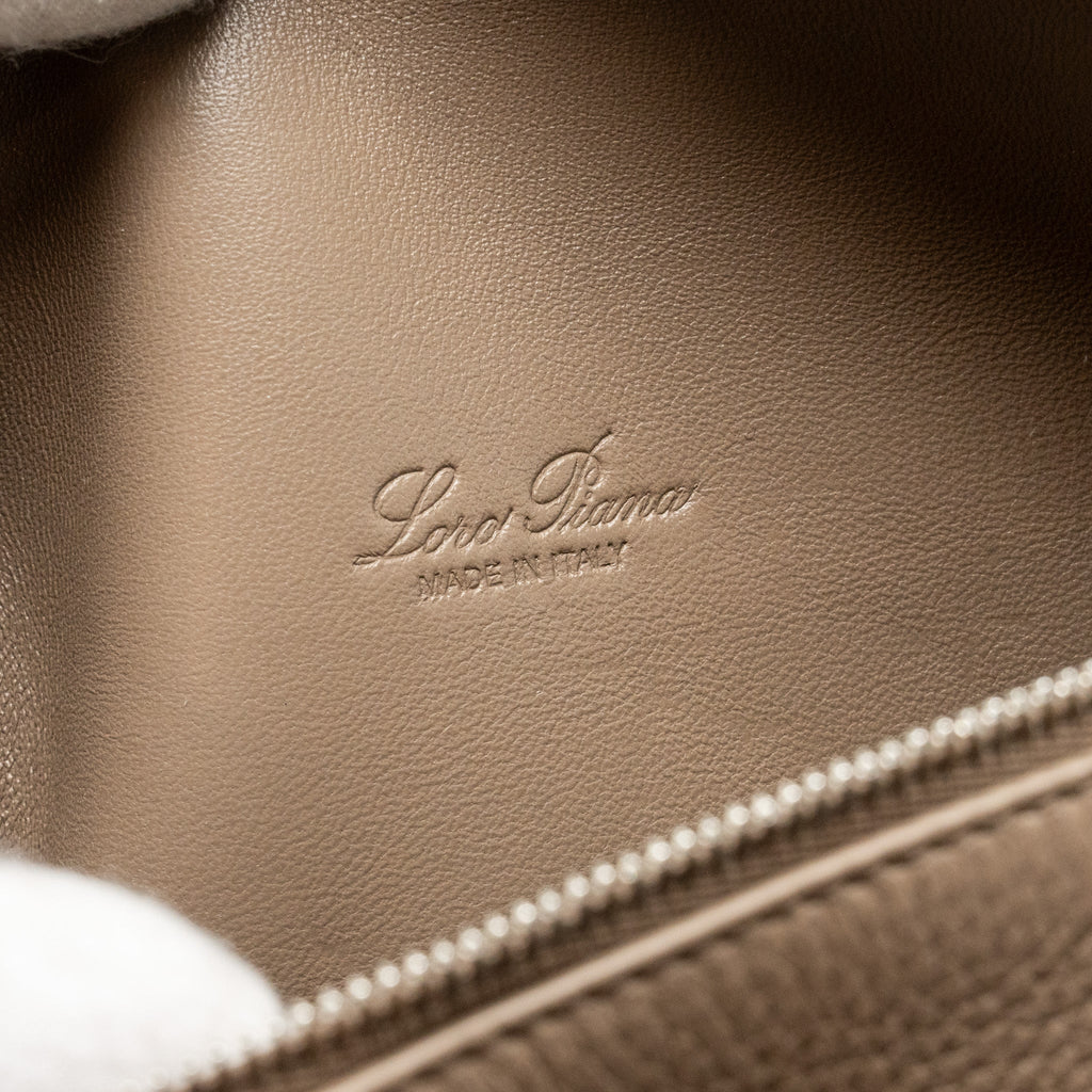 loro-piana-extra-pocket-l19-grained-calfskin-warm-mastic-shw