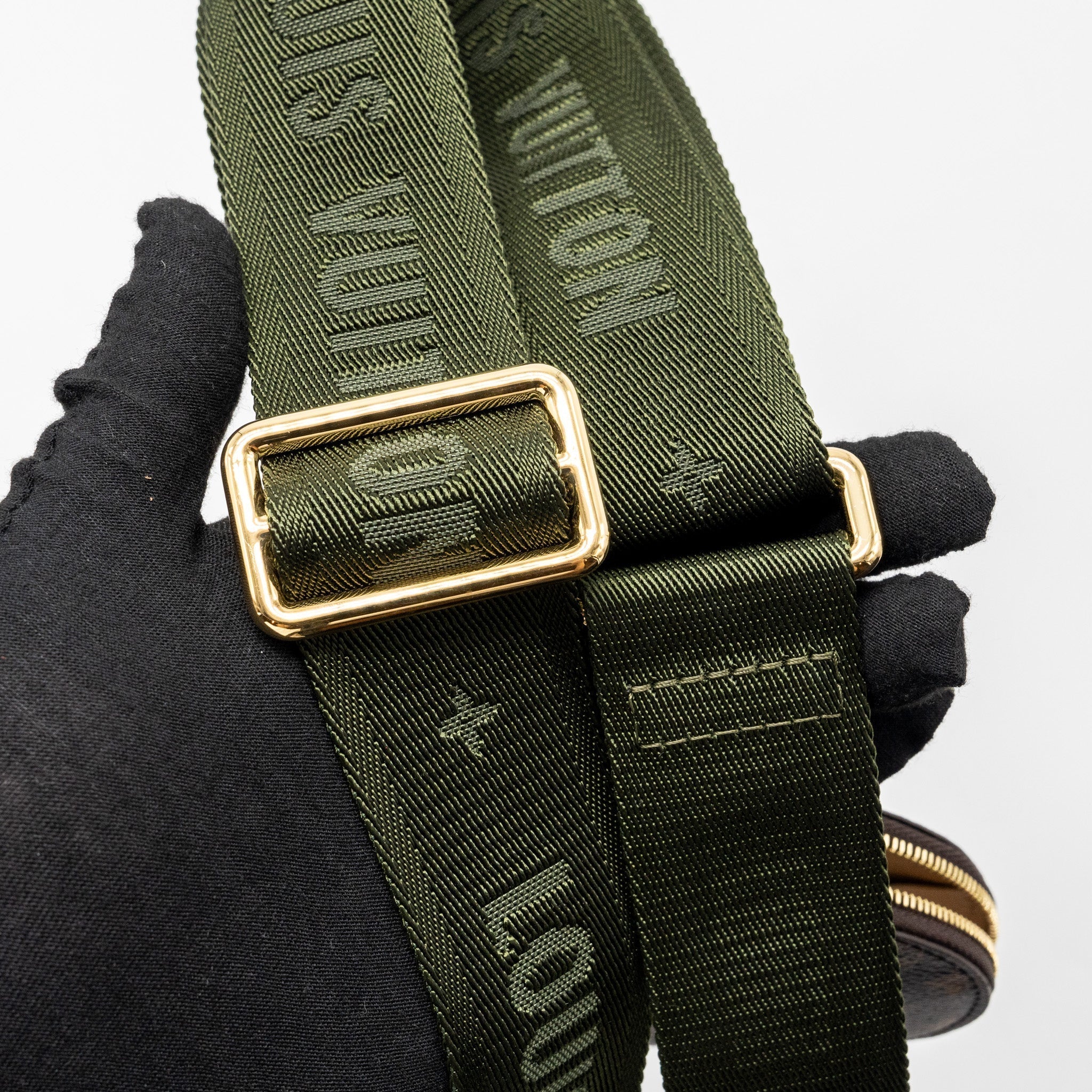 louis-vuitton-multi-pochette-monogram-canvas-khaki-strap-ghw-3