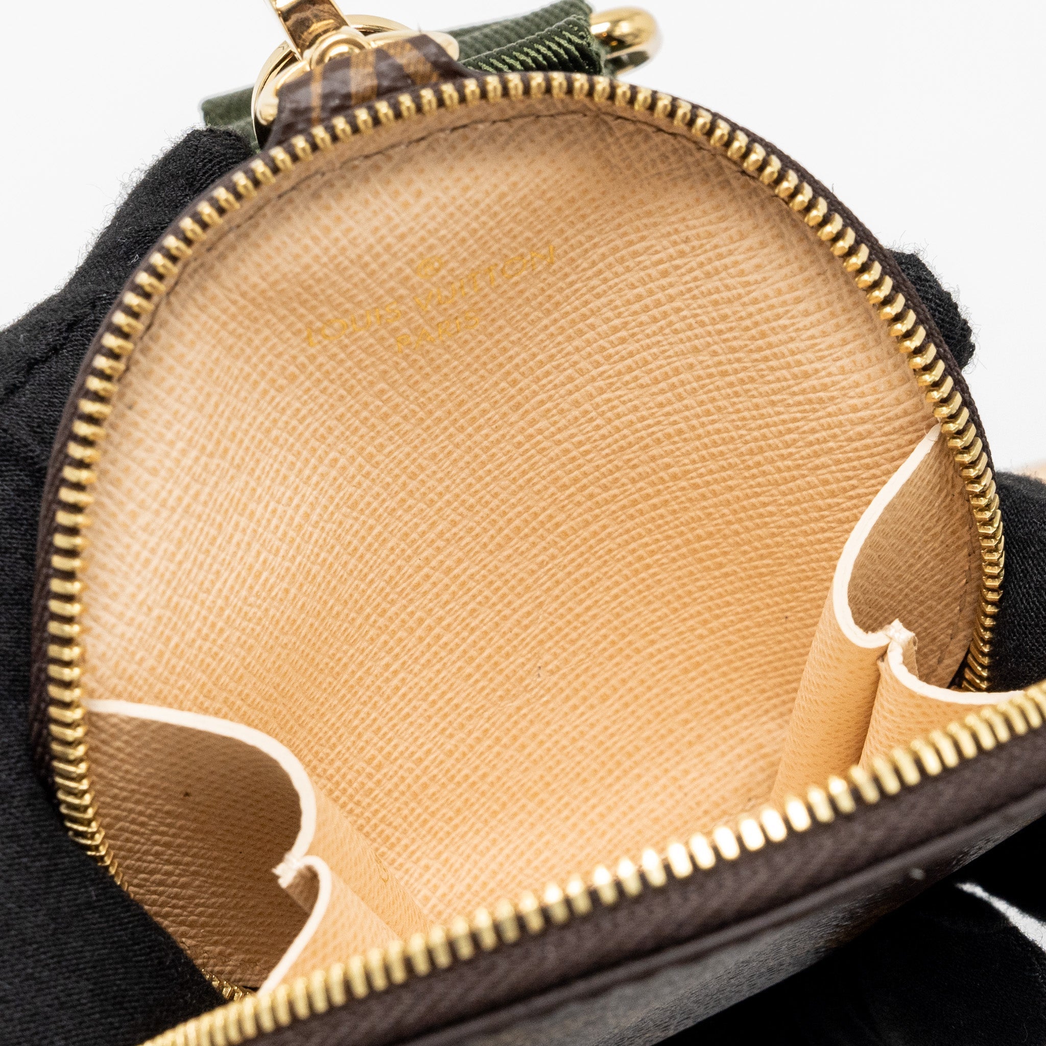 louis-vuitton-multi-pochette-monogram-canvas-khaki-strap-ghw-3