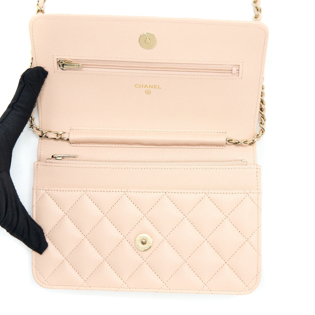 chanel-classic-wallet-on-chain-caviar-light-pink-lghw-microchip