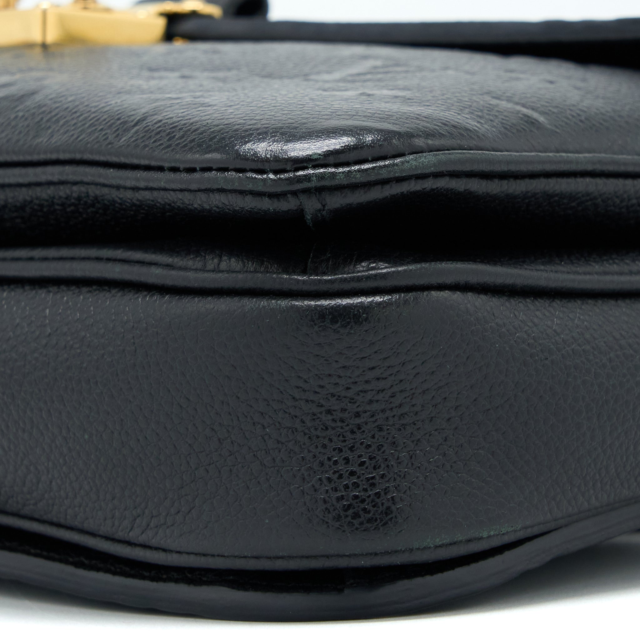 louis-vuitton-pochette-metis-monogram-empreinte-black-ghw-3