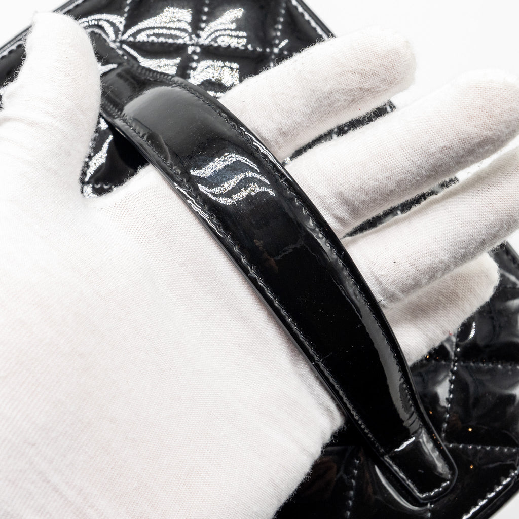 chanel-top-handle-vanity-case-patent-black-lghw