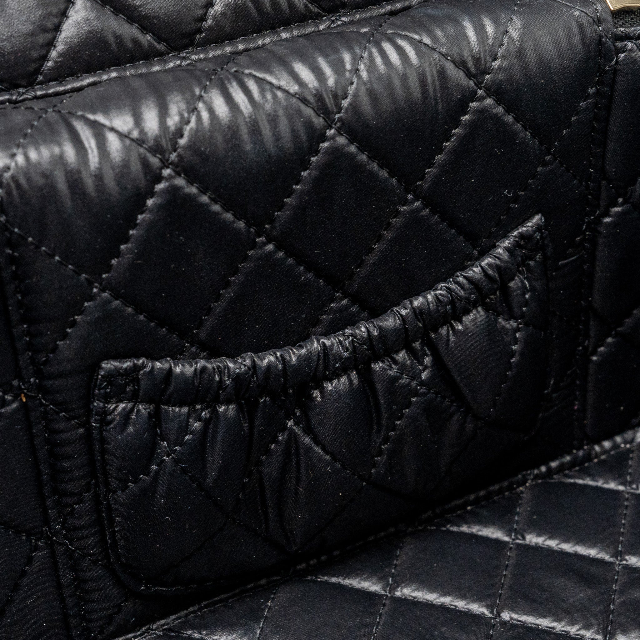 chanel-top-handle-vanity-case-patent-black-lghw