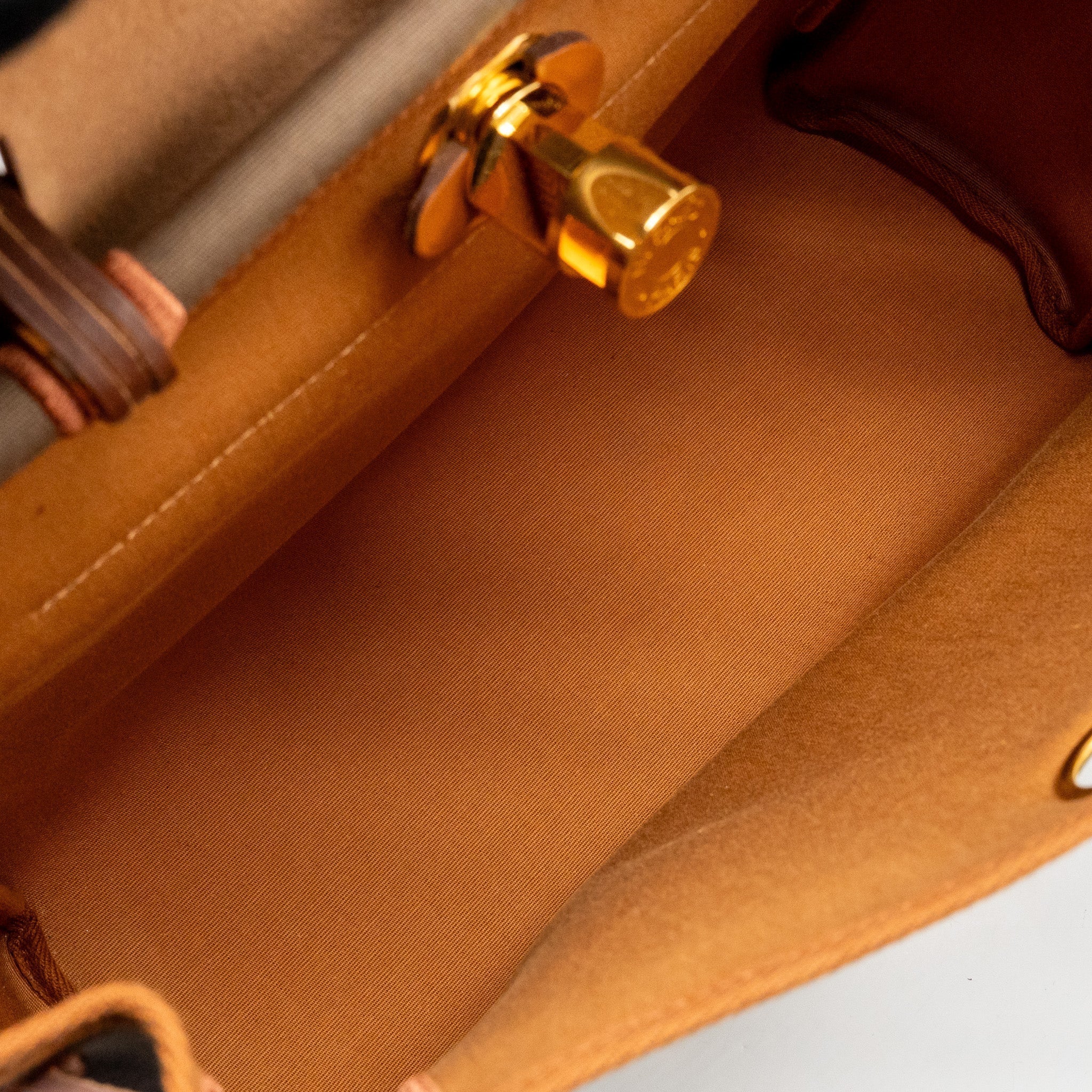 hermes-herbag-31-zip-bag-canvas-hunter-leather-etoupe-dune-fauve-ghw-stamp-z-copy
