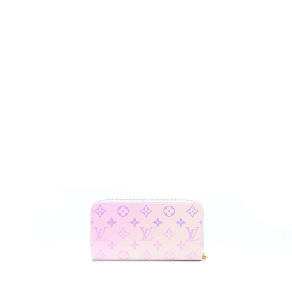 louis-vuitton-zippy-wallet-limited-monogram-coated-canvas-multicolour