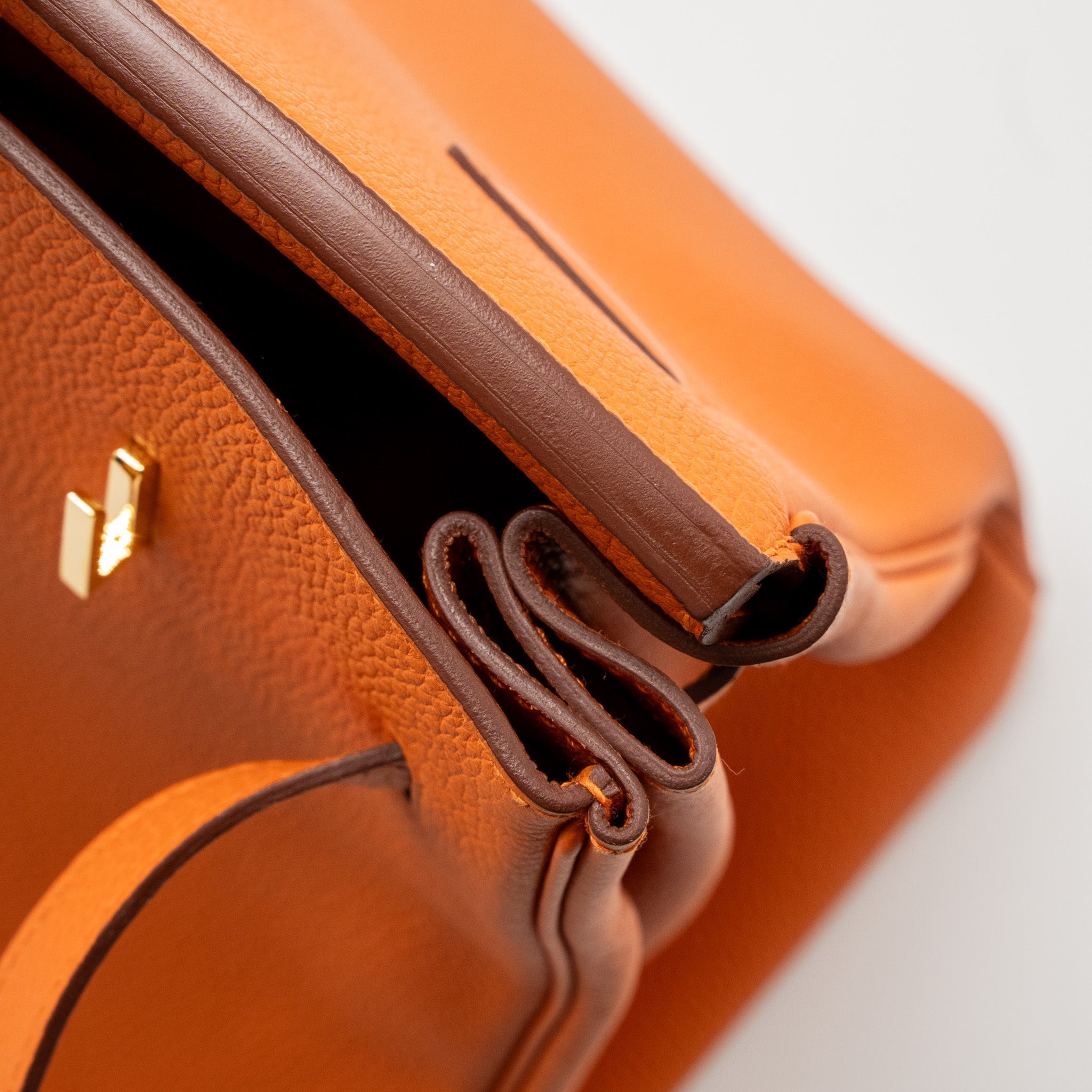 hermes-birkin-35-togo-orange-ghw-stamp-square-p