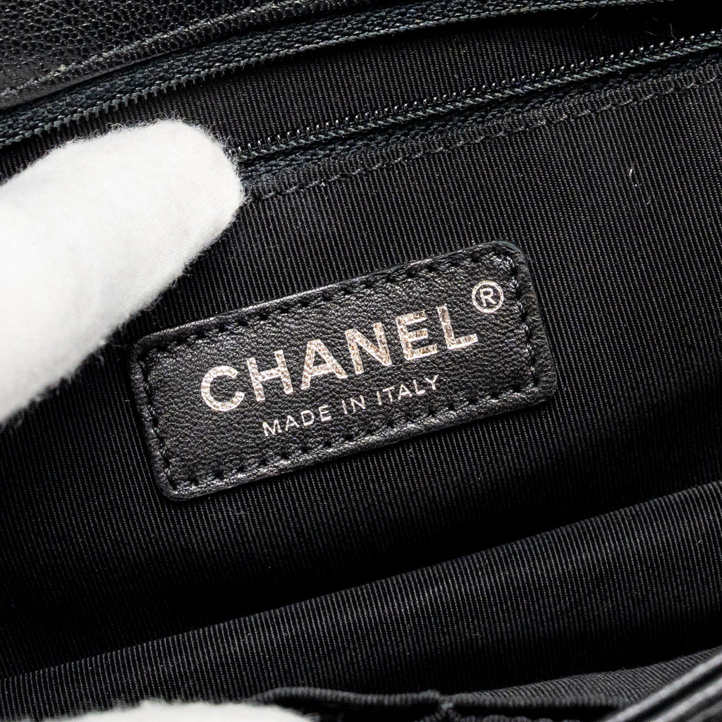 chanel-envelop-metal-plate-flap-bag-chevron-calfskin-black-navy-ruthenium-silver-hardware-copy