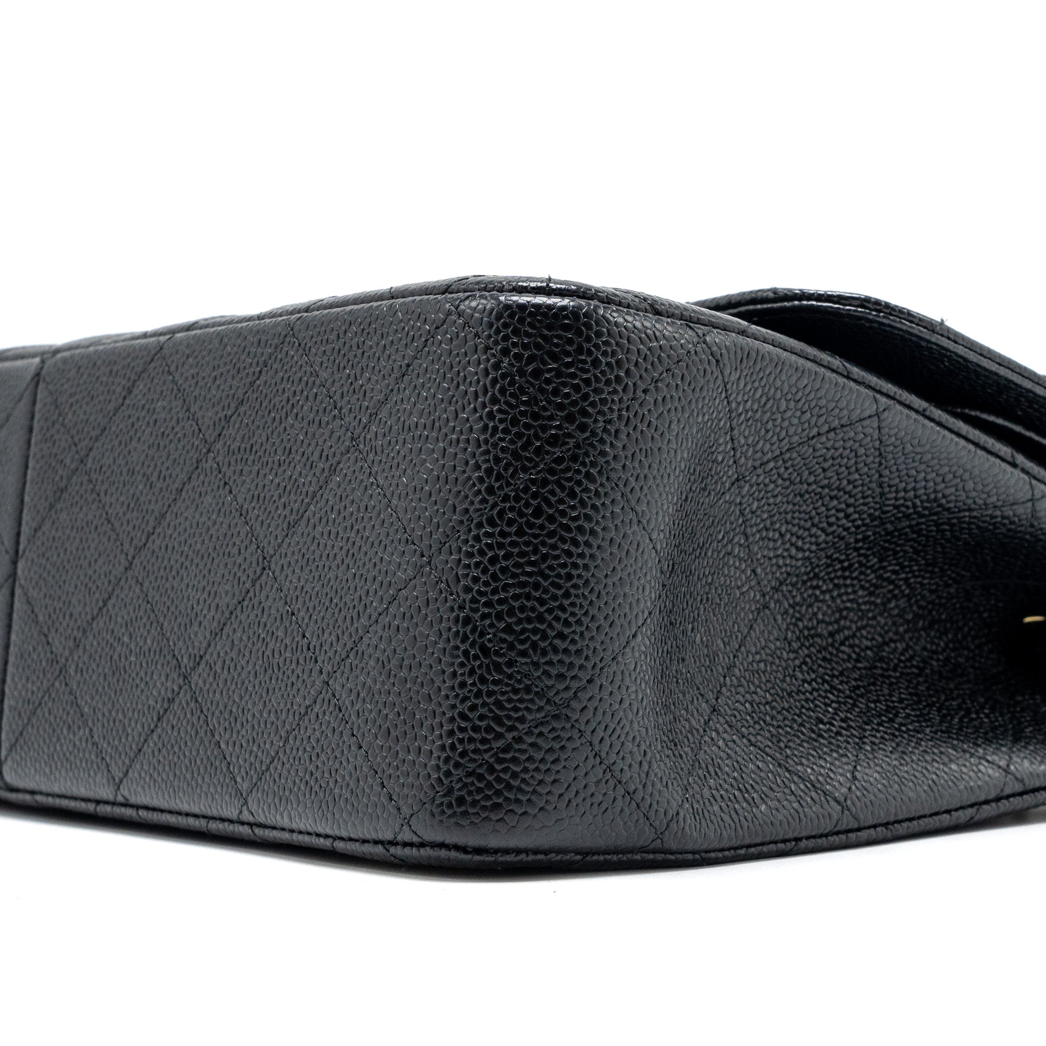 chanel-classic-jumbo-double-flap-bag-caviar-black-ghw