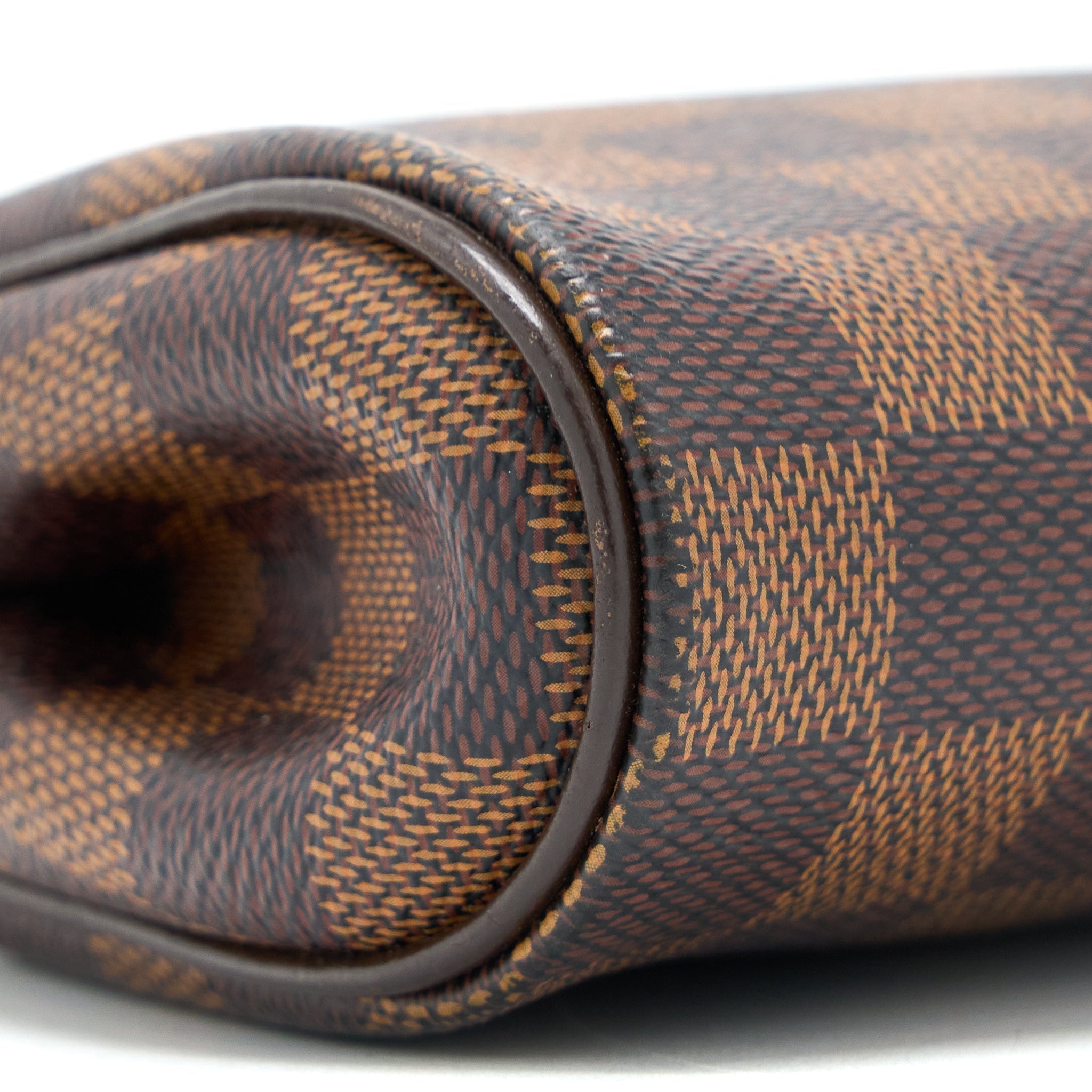 louis-vuitton-eva-clutch-damier-ebene-ghw