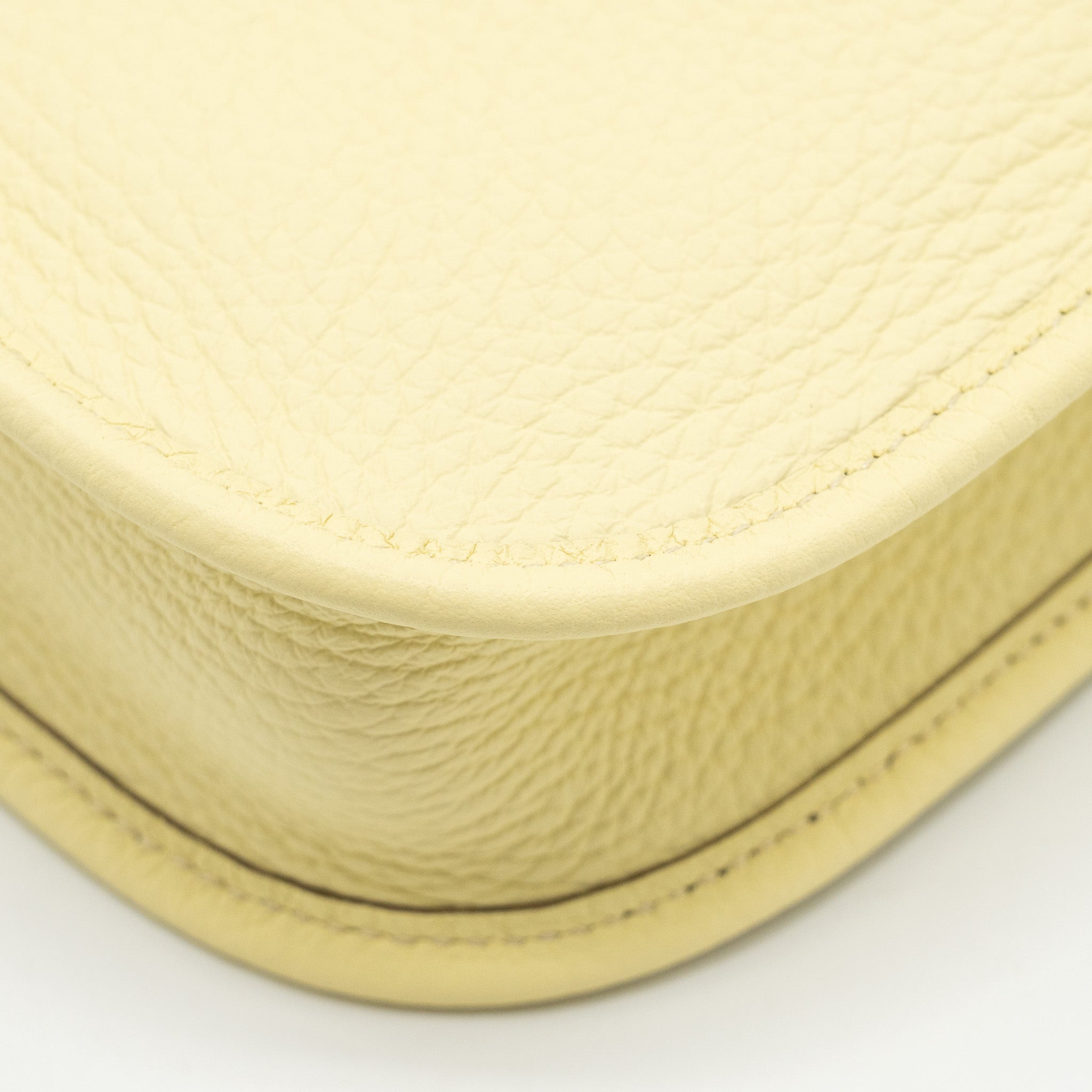 herme-mini-evelyne-clemence-jaune-milton-shw-stamp-w