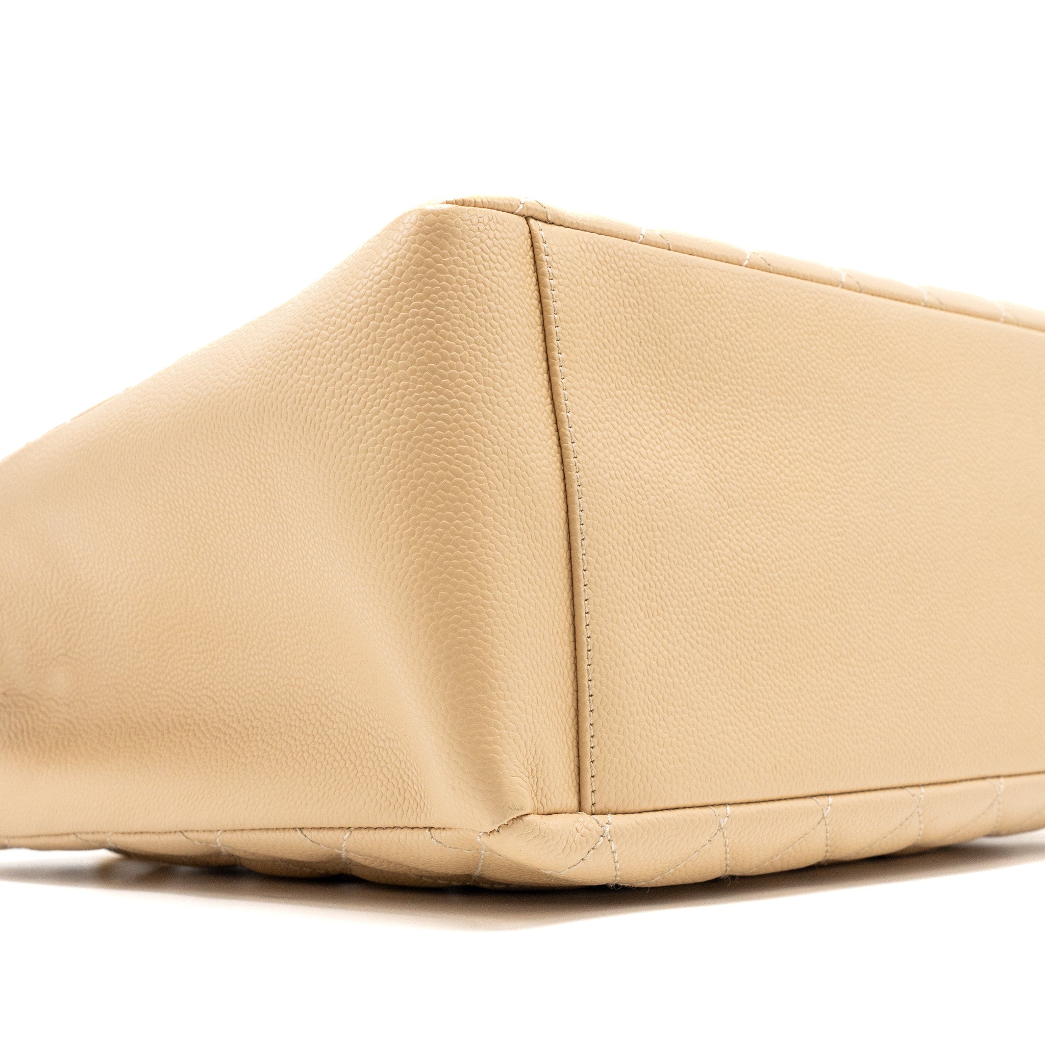 chanel-grand-shopping-tote-caviar-beige-ghw-copy