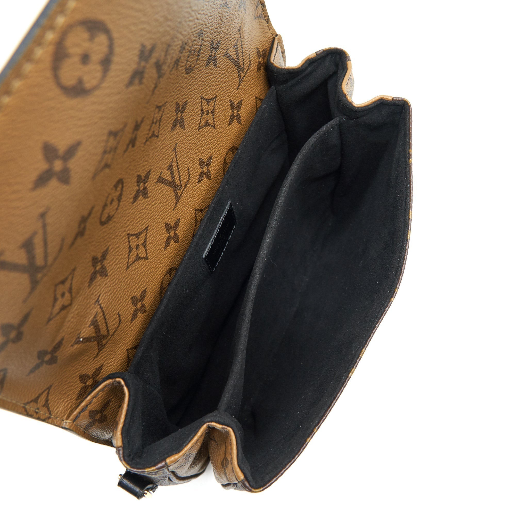 louis-vuitton-pochette-metis-monogram-reverse-canvas-1