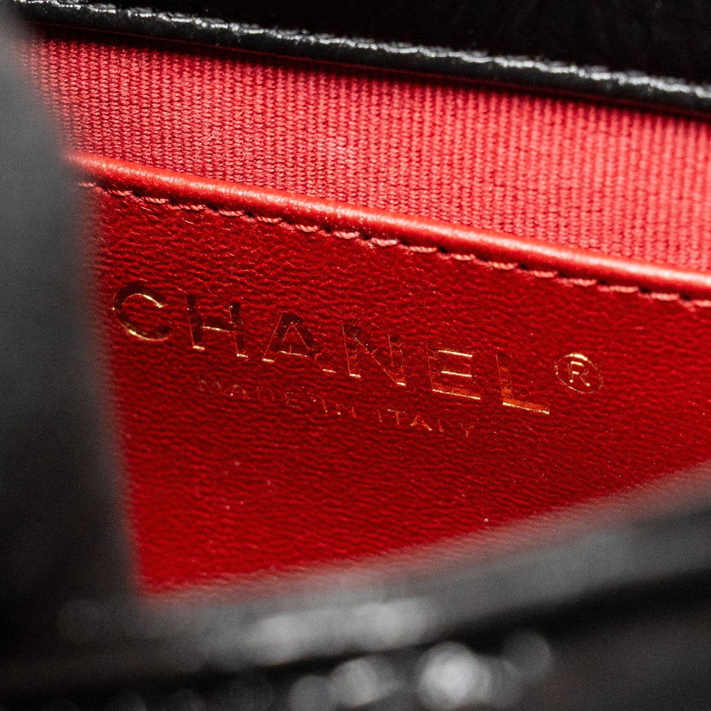 chanel-23c-hobo-black-shiny