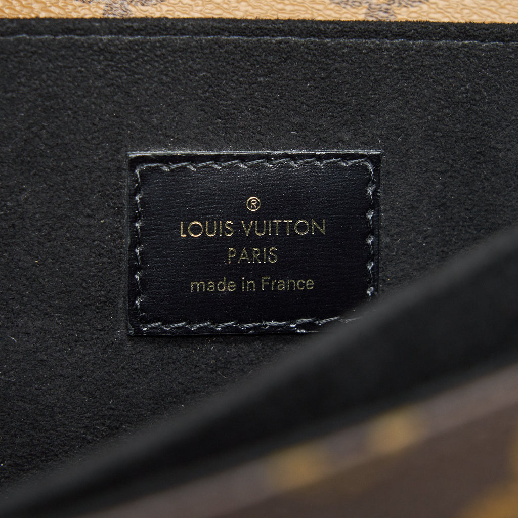 louis-vuitton-pochette-metis-monogram-reverse-canvas-1